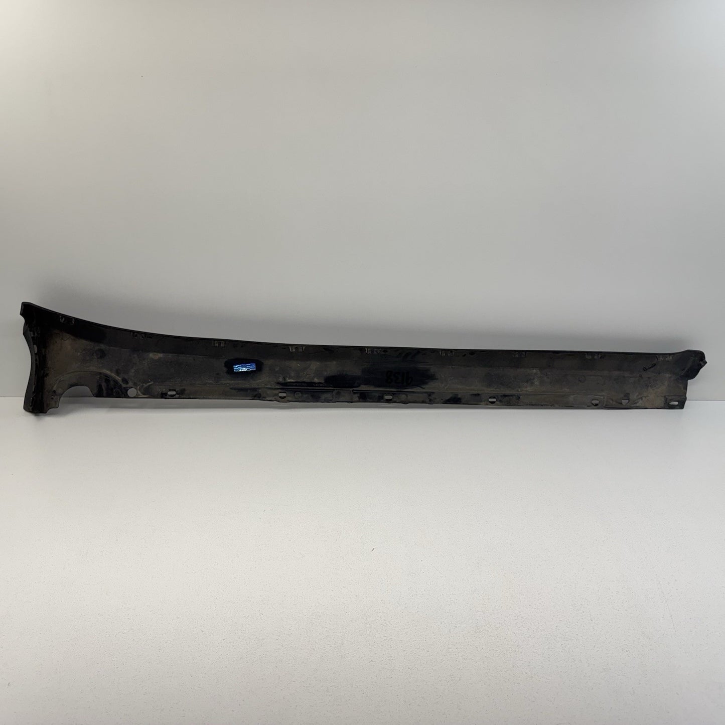 05-12 Porsche 911 997 Carrera 4S Left Side Skirt Rocker Panel Cover Trim OEM