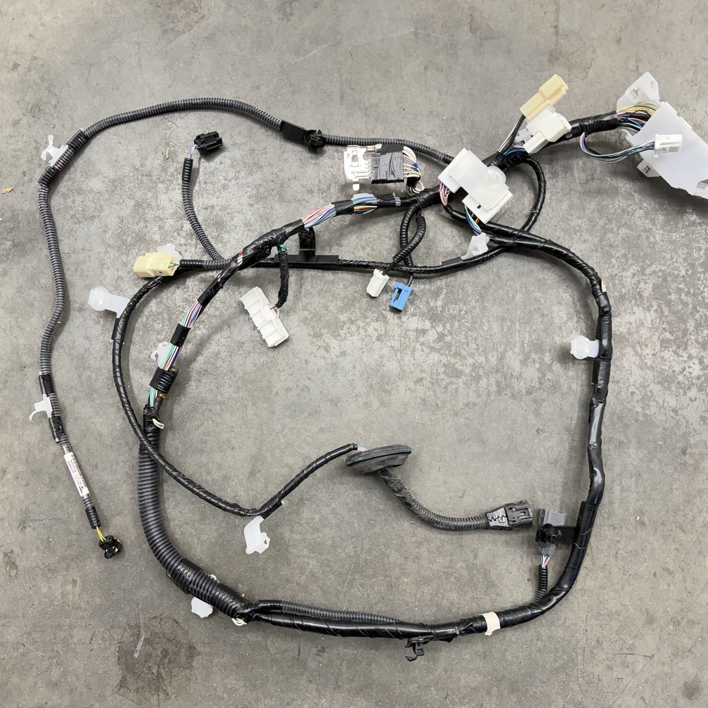 2020 Toyota Prius Prime Chassis Main Body Wiring Harness OEM