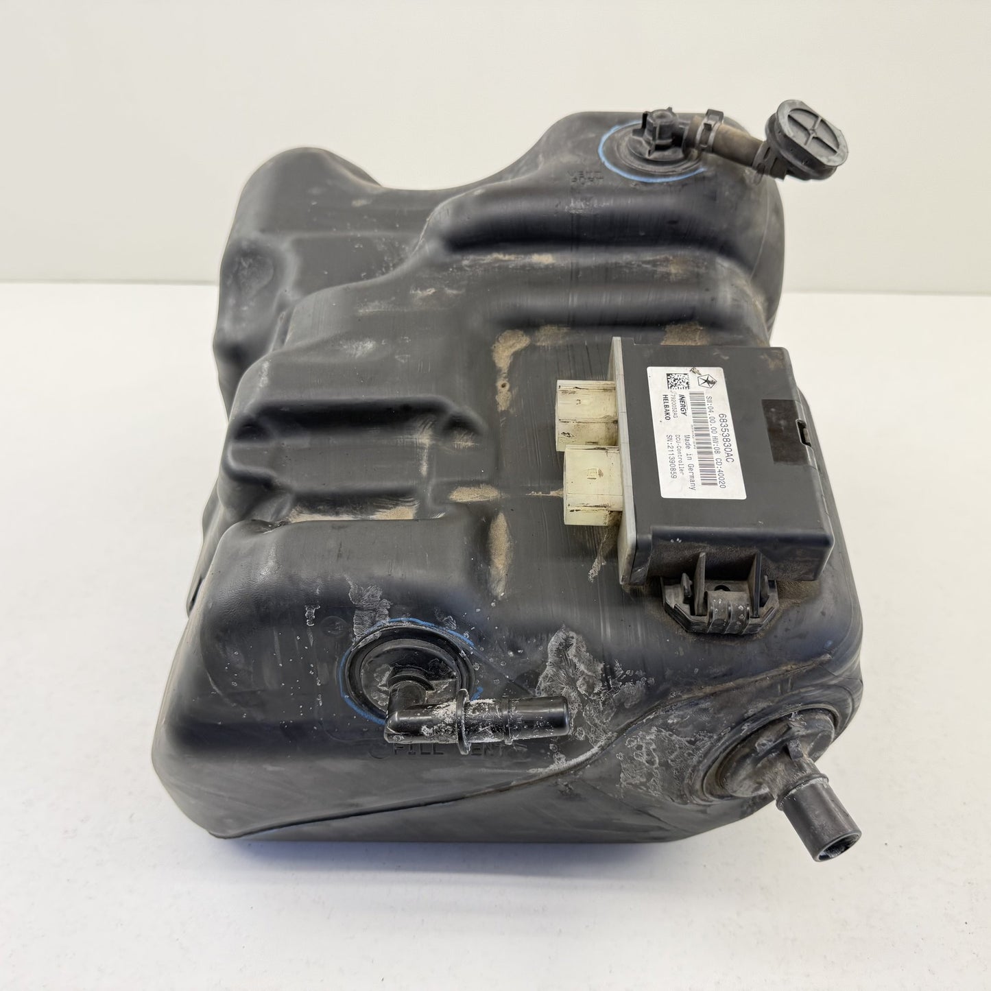 2019-2024 Ram 2500 3500 Diesel DEF Tank Reservoir W/ Pump Module Assembly OEM