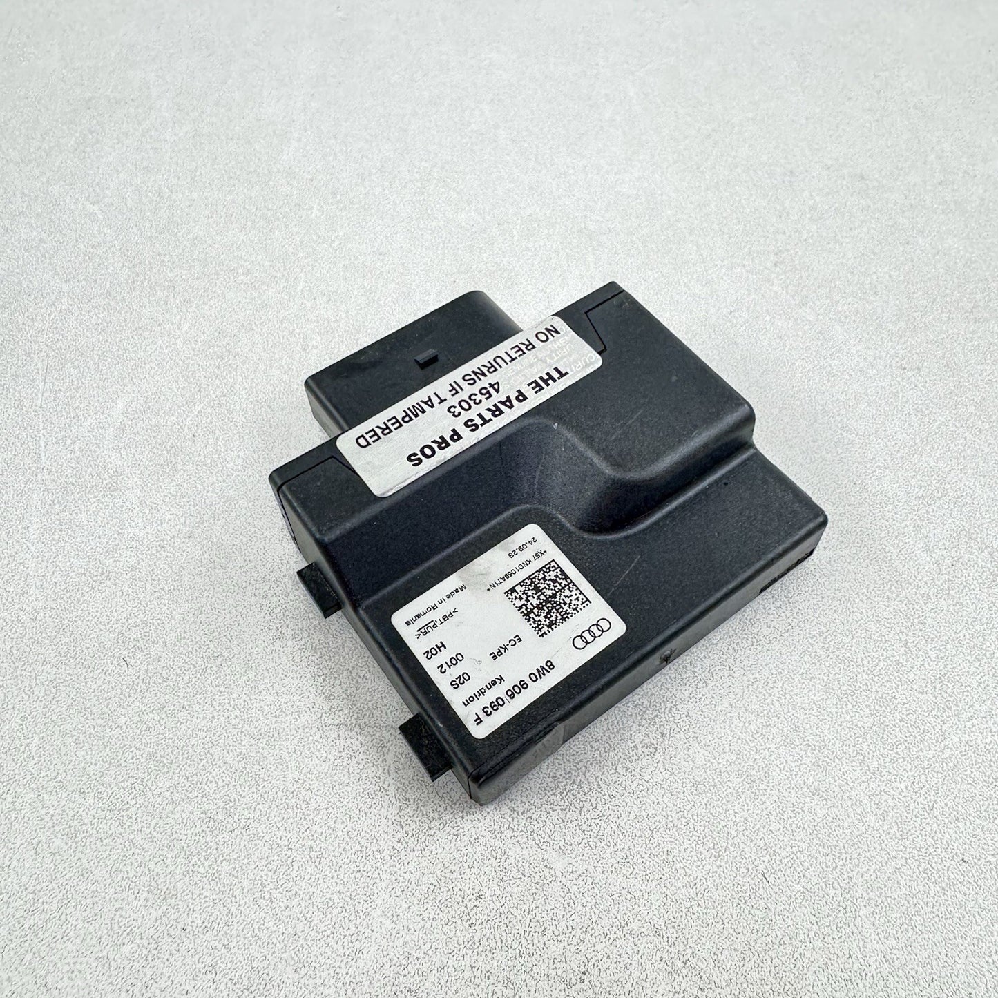 20-25 AUDI A4 FUEL PUMP CONTROL MODULE 8W0 906 093 F OEM