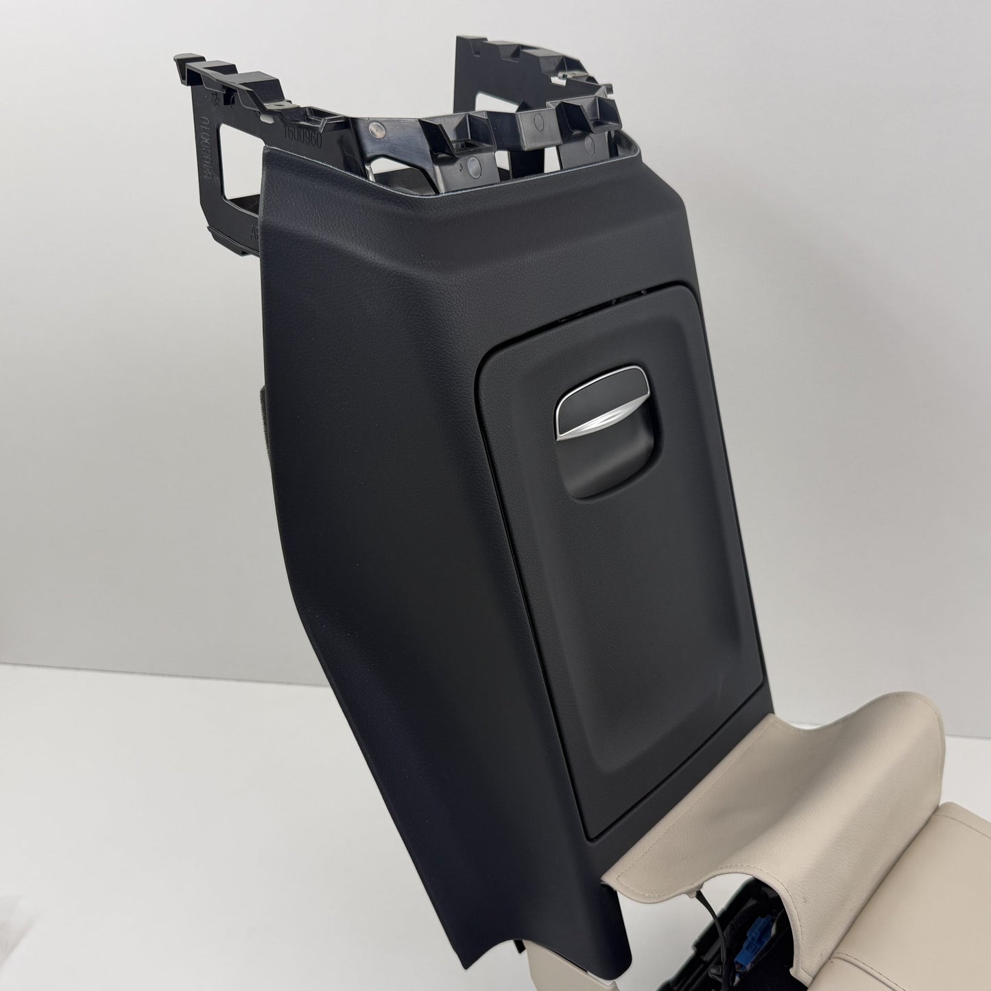 2014-2017 Mercedes S550 W222 Rear Upper Middle Seat Cup Holder Armrest Beige OEM