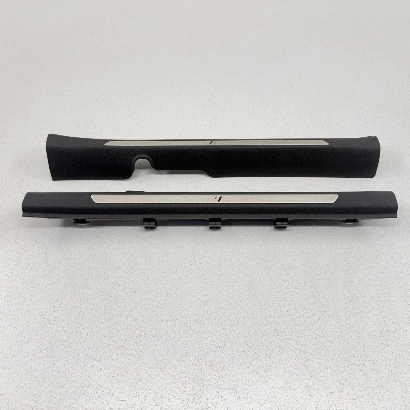 22-26 Hyundai Elantra N Front Door Sill Scuff Kick Plate Pair Left & Right OEM
