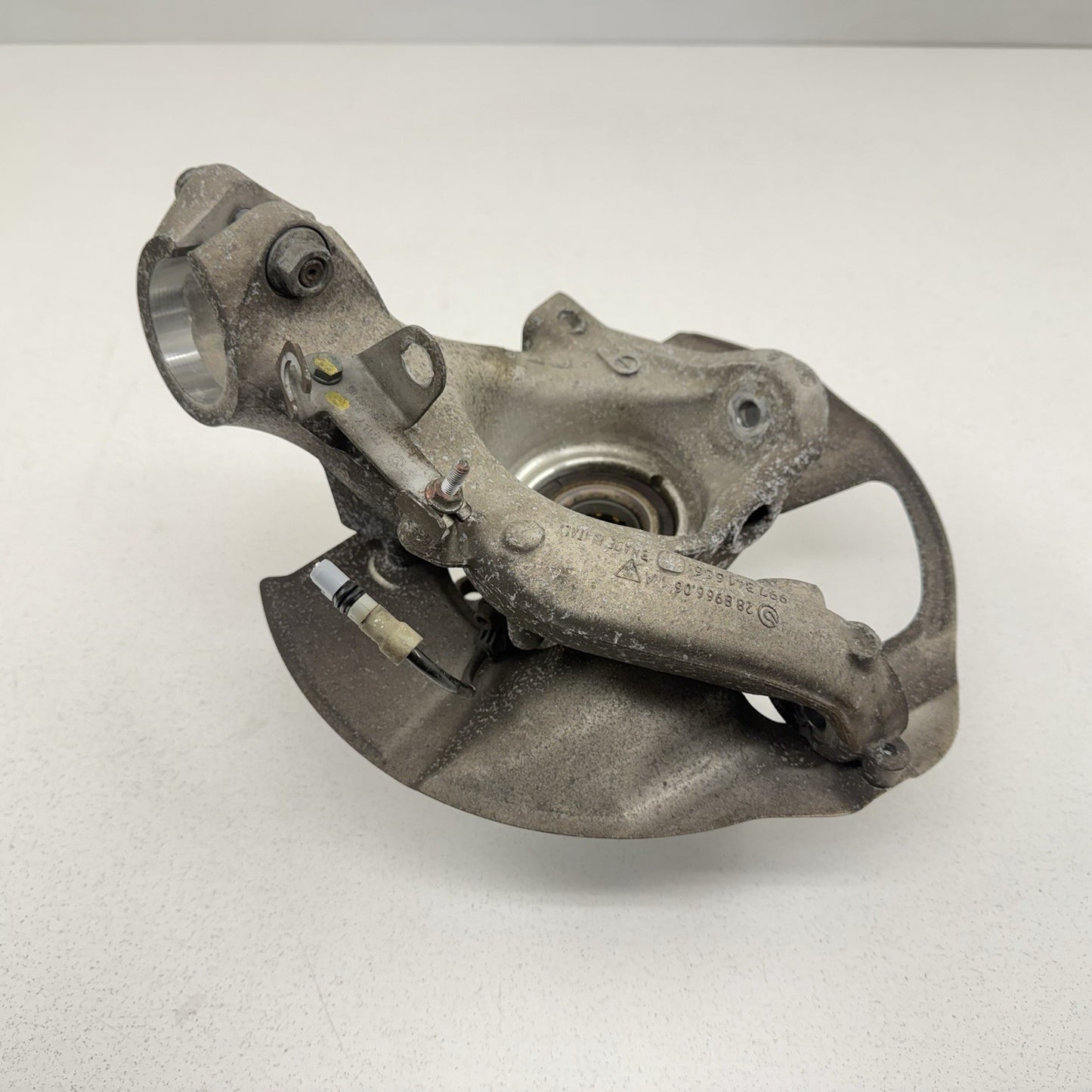 06-12 Porsche 911 997 Carrera 4S Right Front Knuckle Hub W/ Control Arm Set OEM