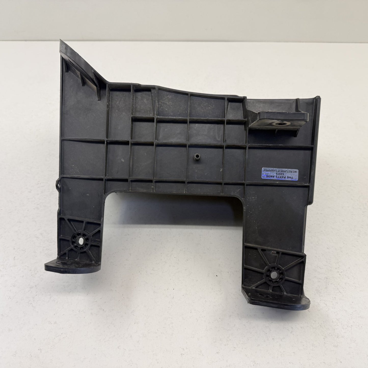 2019-2024 Ram 2500 3500 4500 5500 Cummins Right Battery Tray Mount Bracket OEM