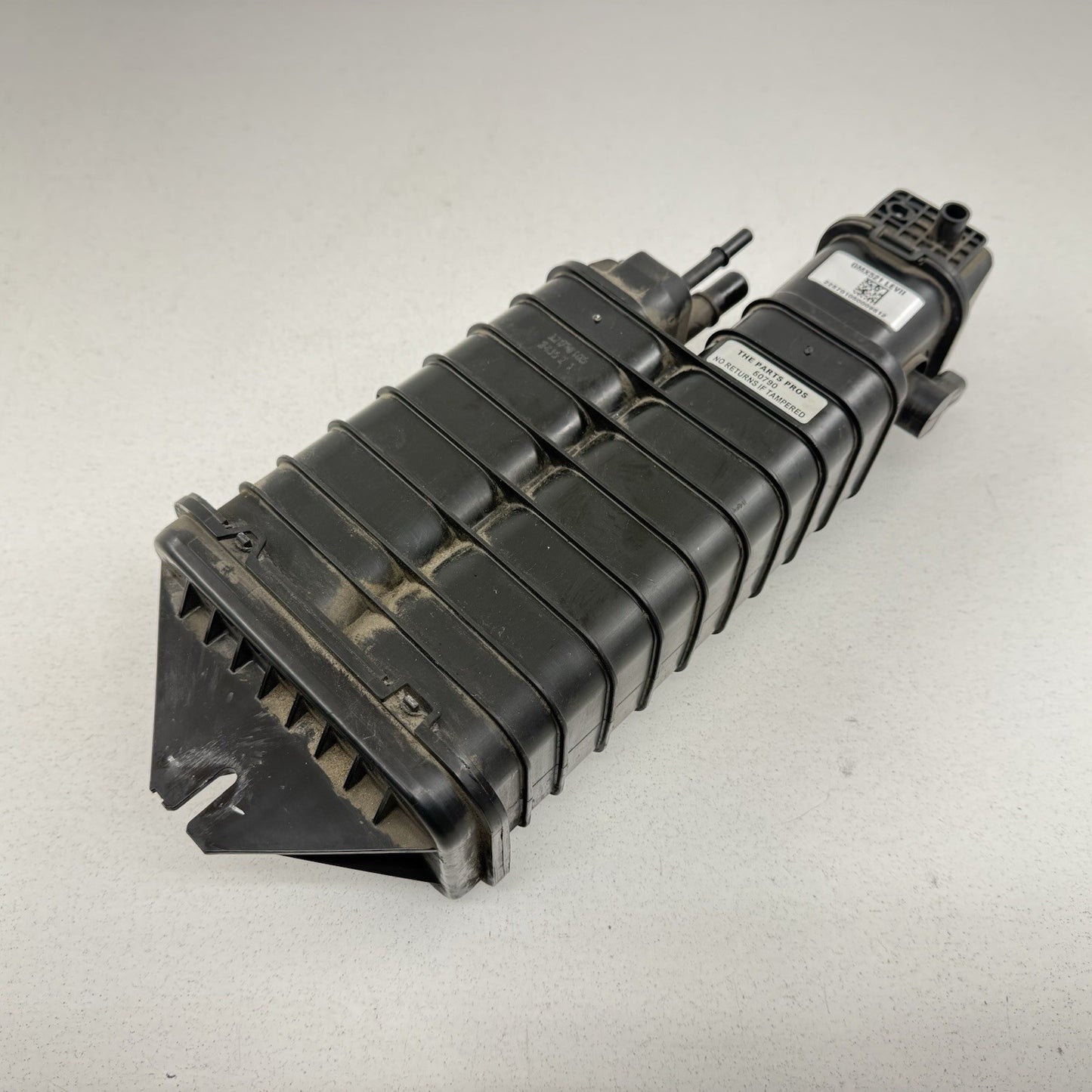 11-15 Chevrolet Camaro SS ZL1 Fuel Evap Vapor Charcoal Emission Canister OEM
