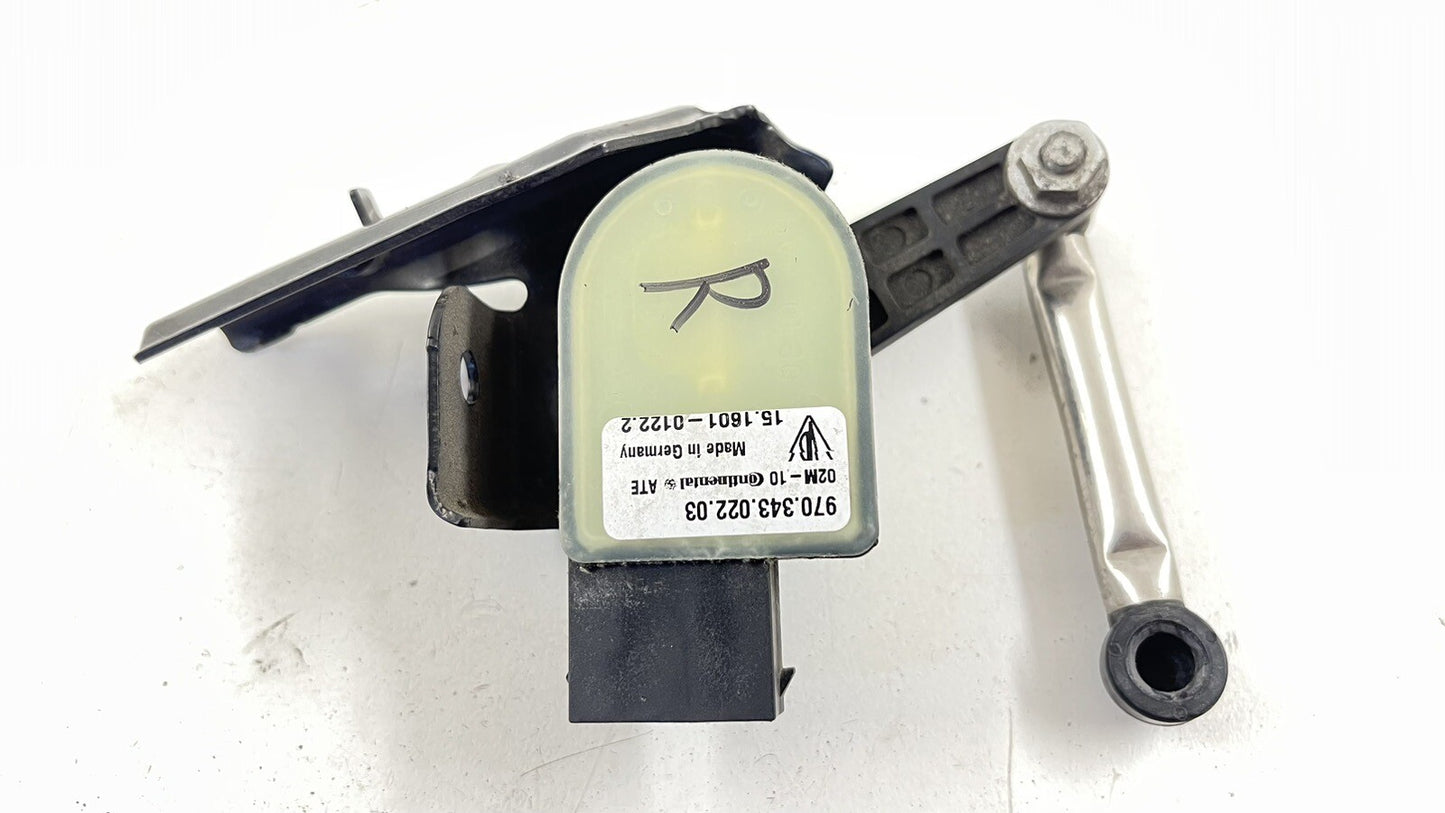 10-16 PORSCHE PANAMERA RIGHT FRONT HEADLIGHT SUSPENSION HEIGHT LEVEL SENSOR OEM