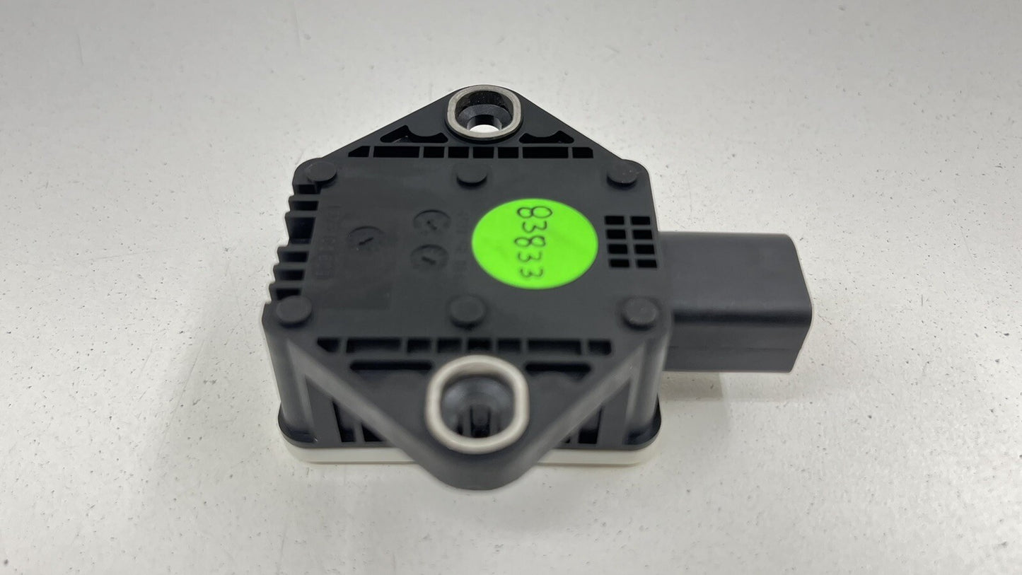 13-18 BENTLEY FLYING SPUR YAW RATE TURN SENSOR MODULE 420 907 637 OEM