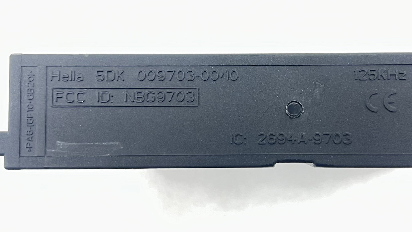 14-17 CHEVY SS SEDAN ANTI THEFT LOCKING MODULE KEYLESS ENTRY MODULE 13599218 OEM