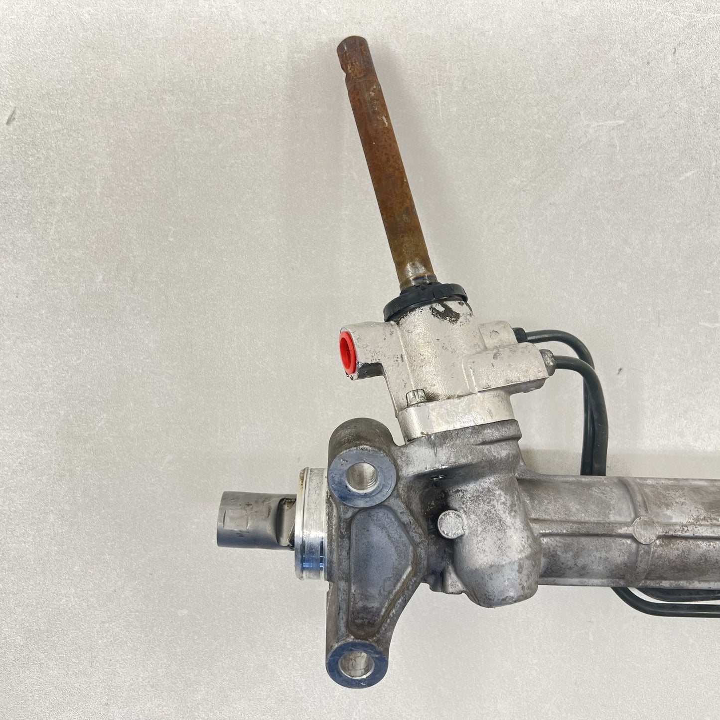 10-11 Chevrolet Camaro SS Hydraulic Steering Gear Box Rack And Pinion OEM