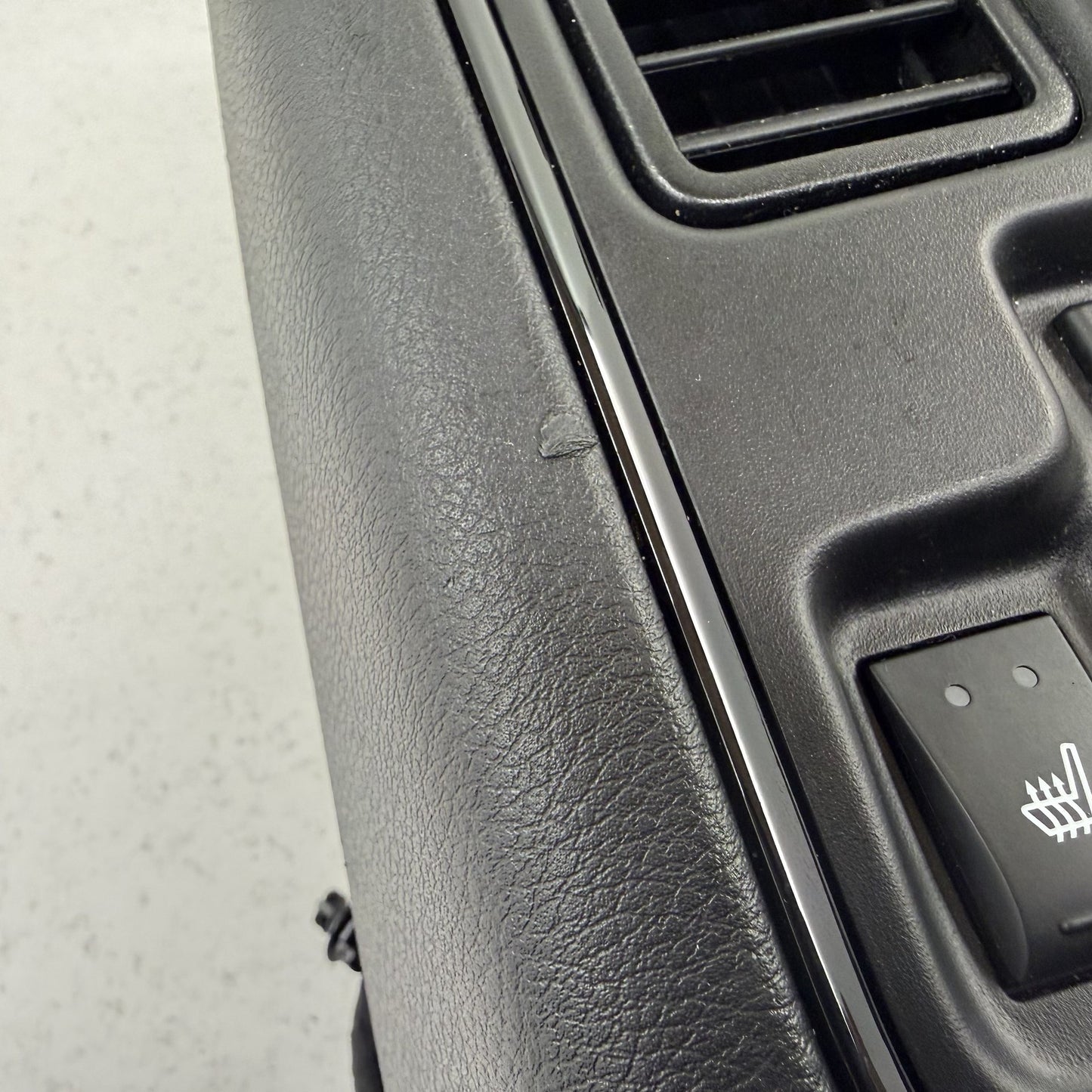 2018-2024 Dodge Durango Center Console Rear USB Air Vent Trim Panel OEM
