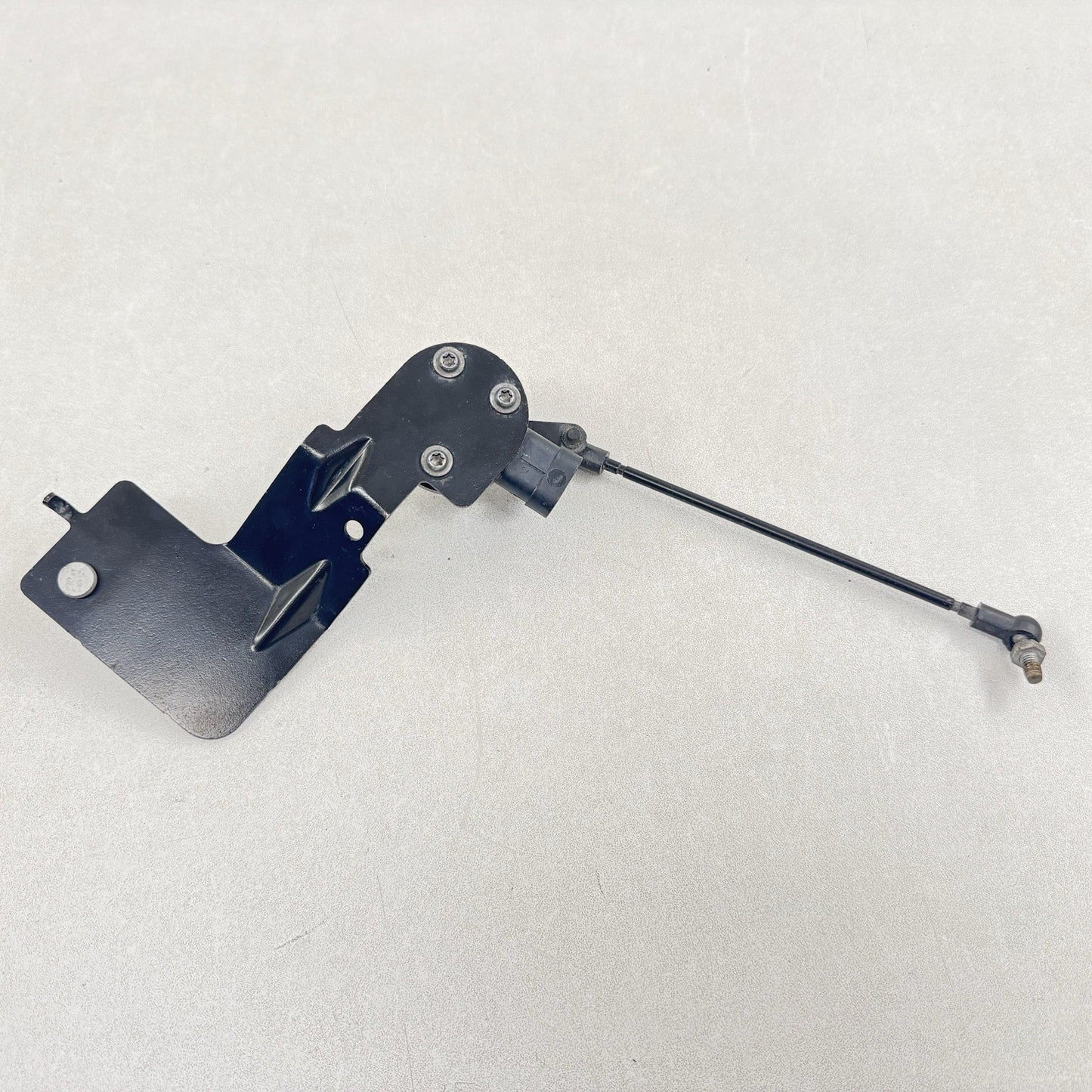 12-15 CHEVROLET CAMARO ZL1 RIGHT FRONT SUSPENSION POSITION LEVEL SENSOR OEM