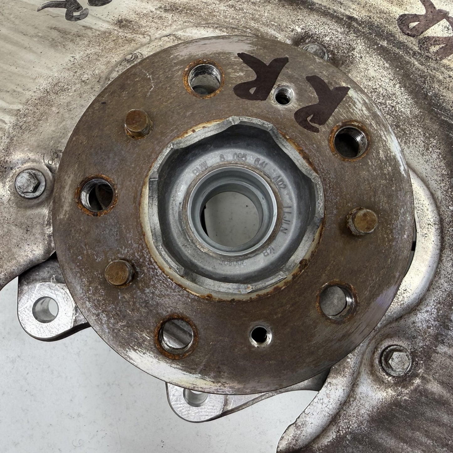 2021-2026 BMW M3 M4 G80 G82 Right Rear Spindle Knuckle Hub Wheel Bearing OEM