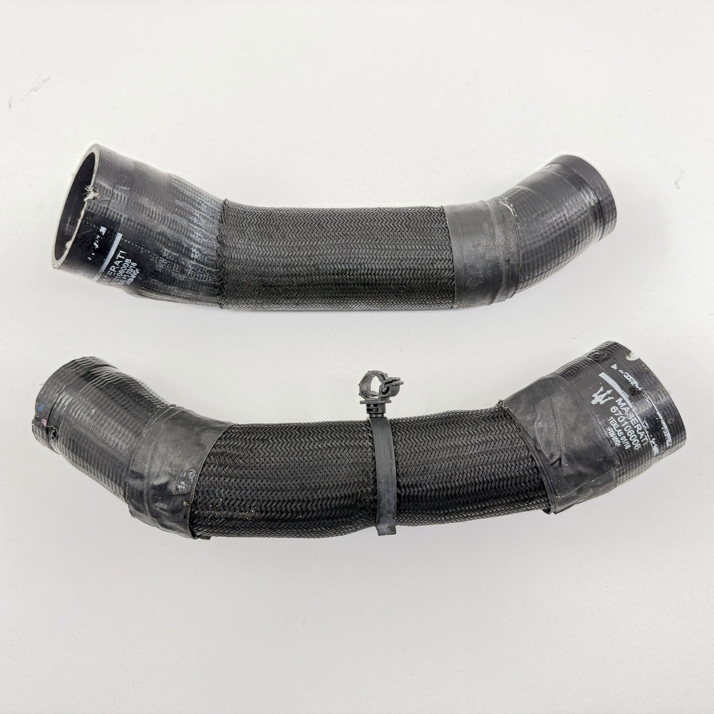 17-24 Maserati Ghibli Motor Engine Intercooler Pipe Tube Set OEM