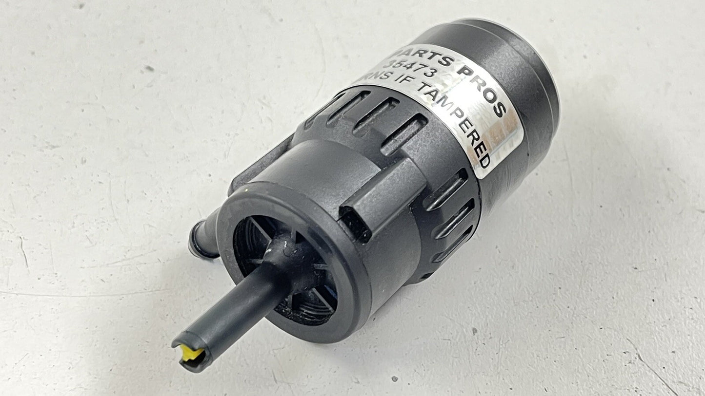 14-22 MASERATI QUATTROPORTE WASHER BOTTLE TANK RESERVOIR PUMP OEM