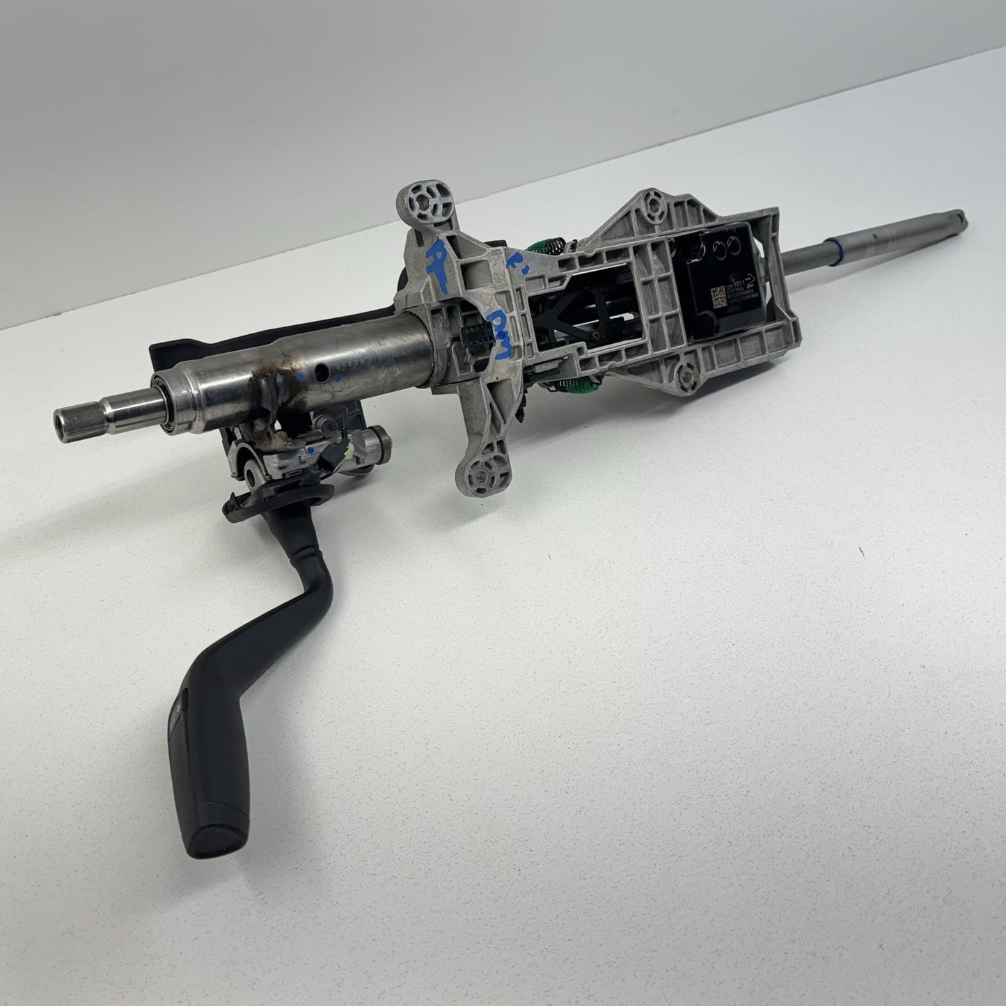 24-25 Chevrolet Silverado 2500 3500 Steering Column Assembly Manual Adjust OEM