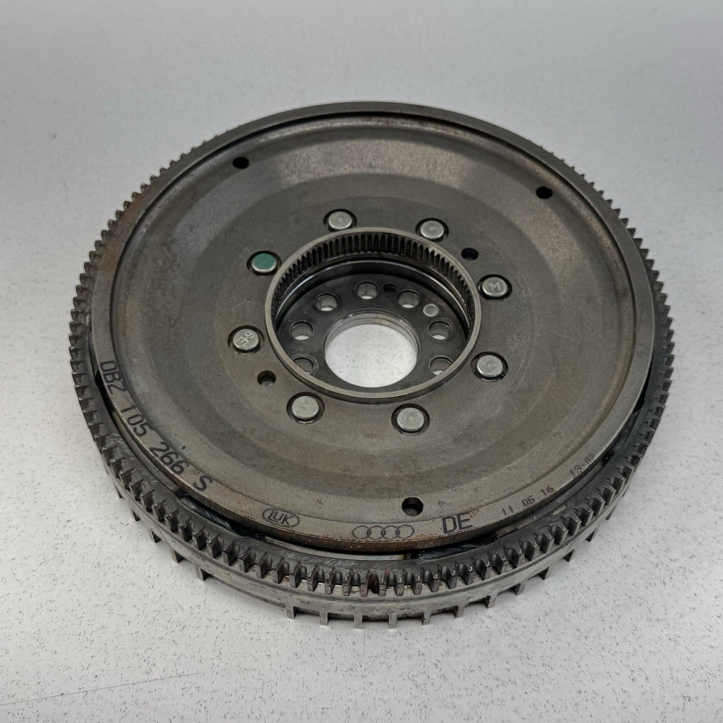 17-23 Audi R8 DCT Transmission Dual Mass Flywheel Clutch 0BZ105266S OEM