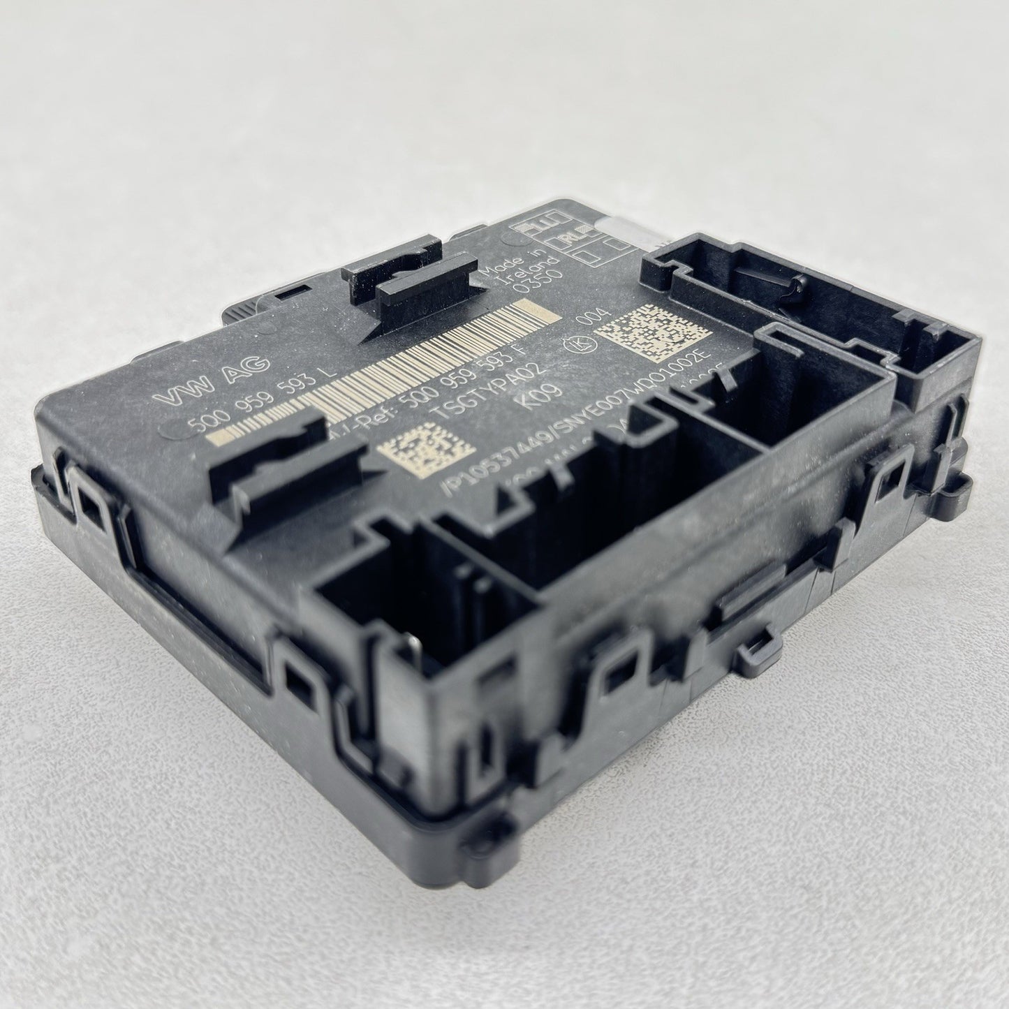 22-25 VOLKSWAGEN GOLF R MK8 DRIVER LEFT FRONT DOOR CONTROL MODULE 5Q0959593L OEM