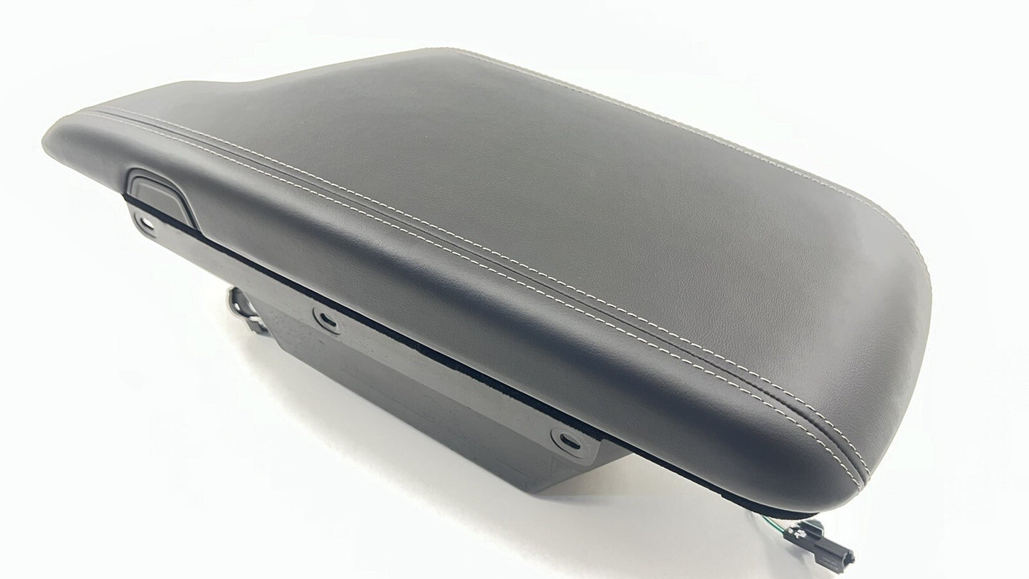 22-24 CADILLAC CT4 V BLACKWING CENTER CONSOLE ARMREST ARM REST STORAGE TRAY OEM