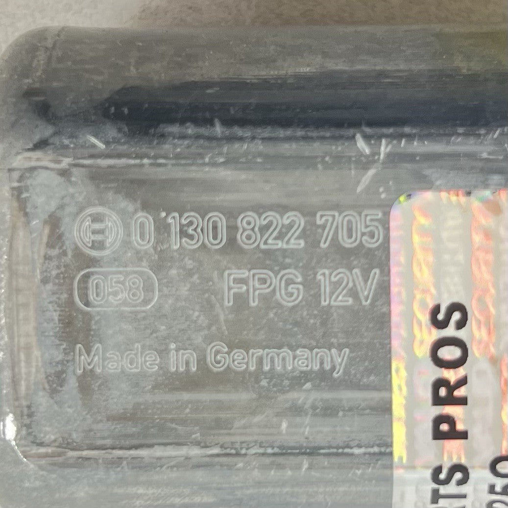 17-24 AUDI A4 S4 DRIVER LEFT FRONT DOOR WINDOW REGULATOR MOTOR 8W0959801 OEM