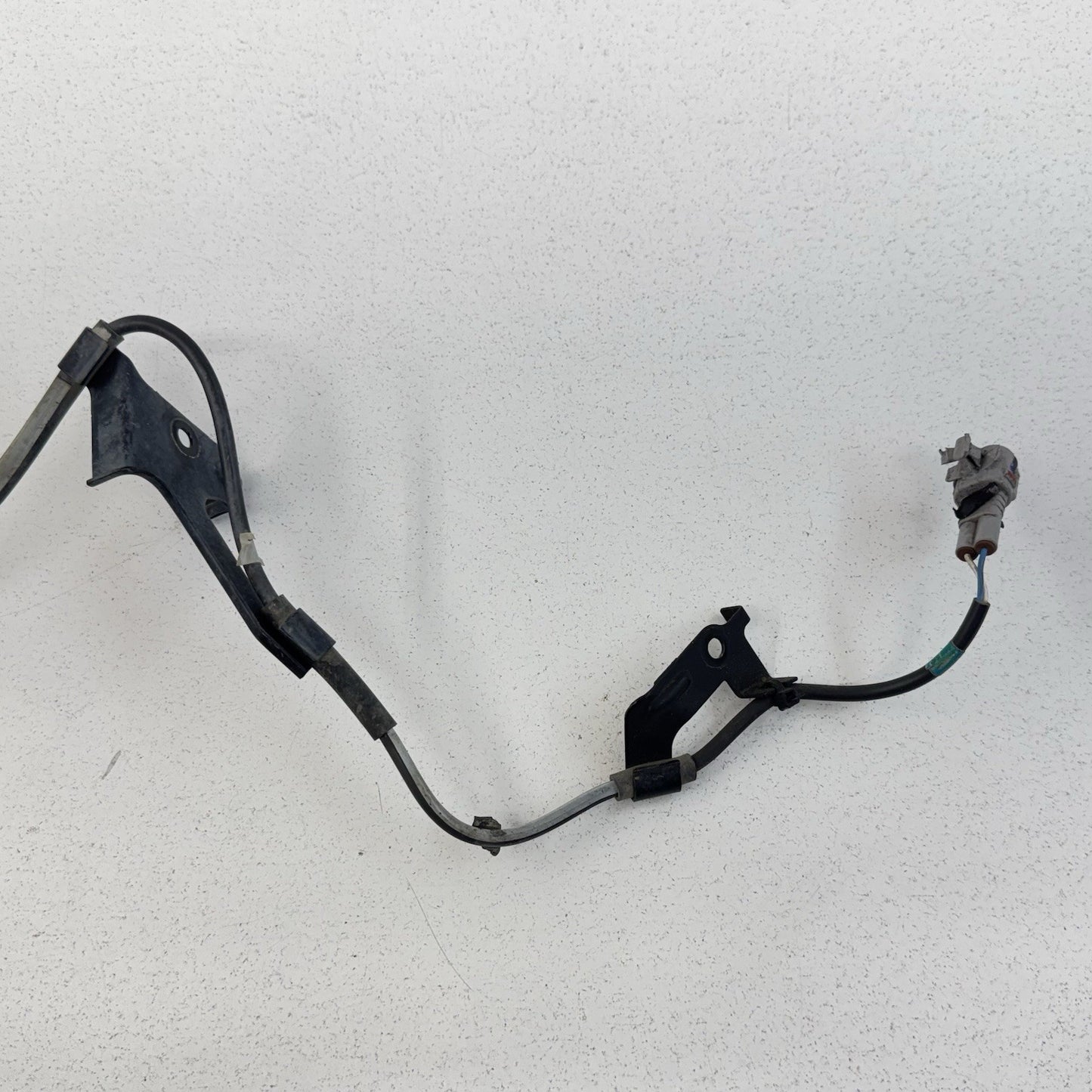 16-23 Toyota Tacoma Driver Left Front ABS Wheel Speed Sensor 89543-04020 OEM