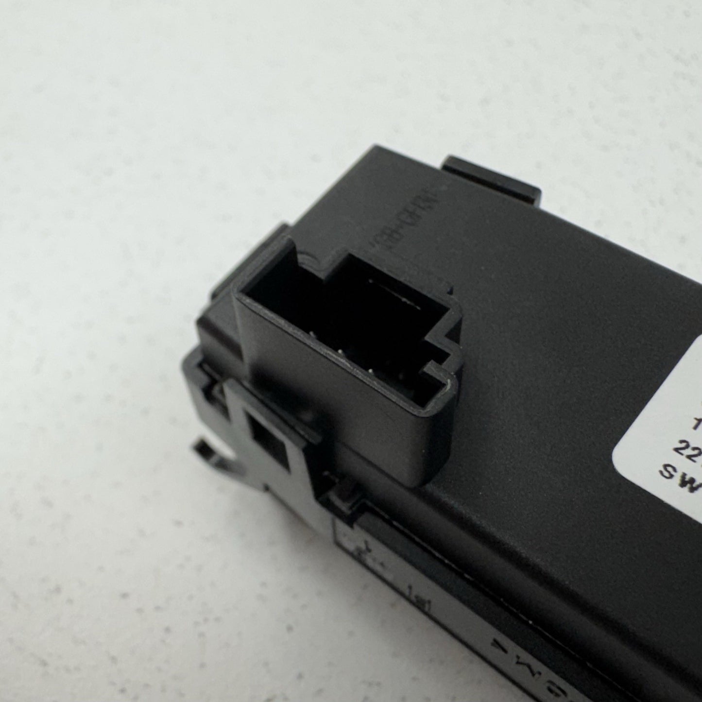 12-18 Mercedes W218 CLS550 Console Suspension Height Ride Control Switch OEM