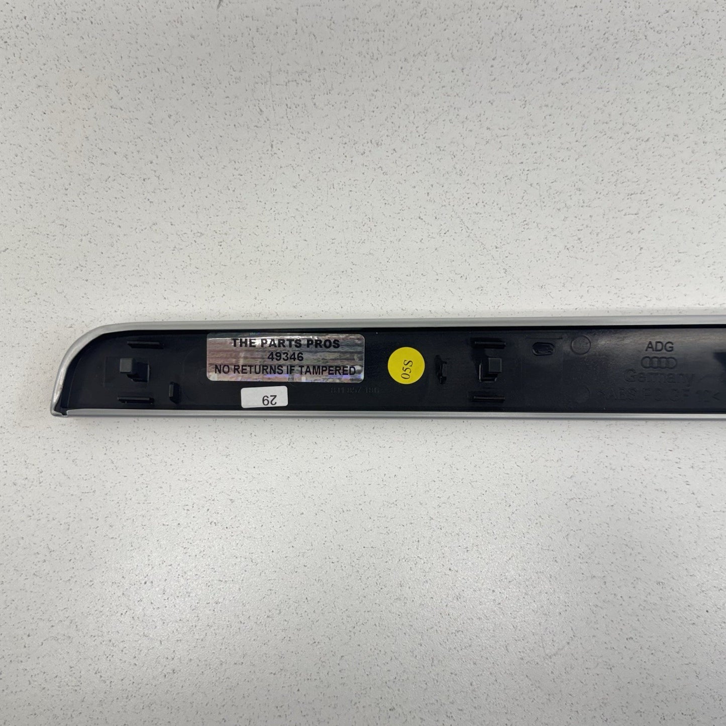 08-15 Audi TT Dashboard Dash Trim Molding Silver 8J1857186 OEM