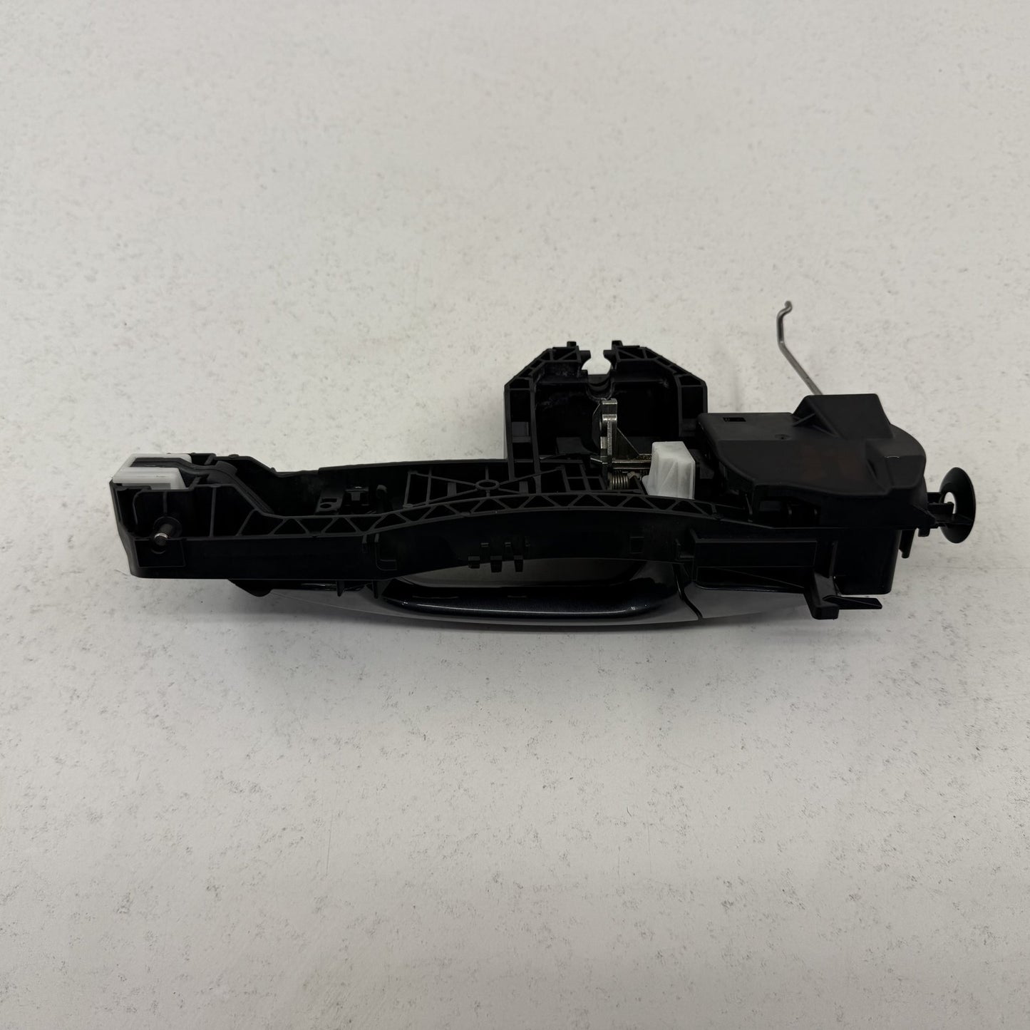 2008-2014 Mercedes C250 W204 Driver Left Front Exterior Door Handle OEM