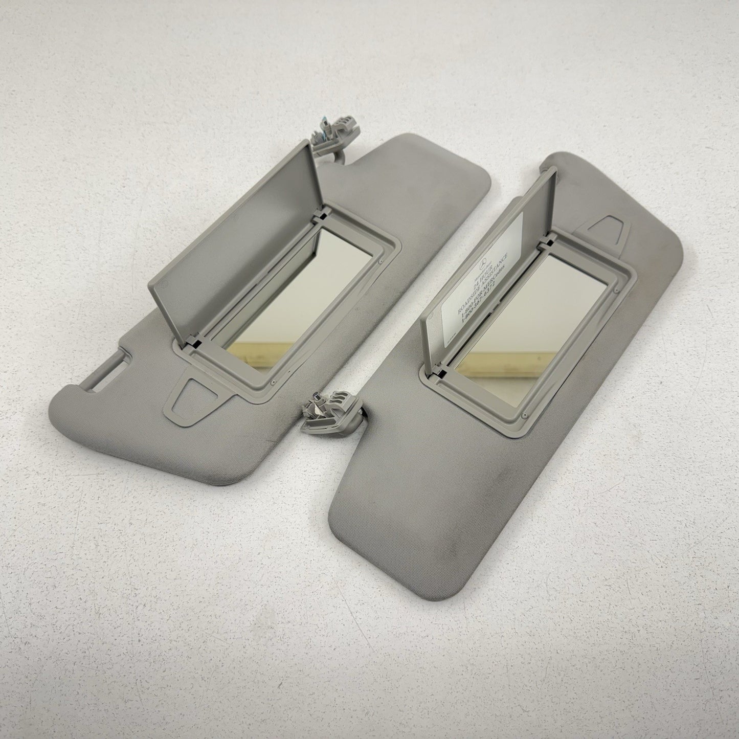 12-14 Mercedes W218 CLS550 Sunvisor Sun Visor Shade Pair Left & Right Gray OEM
