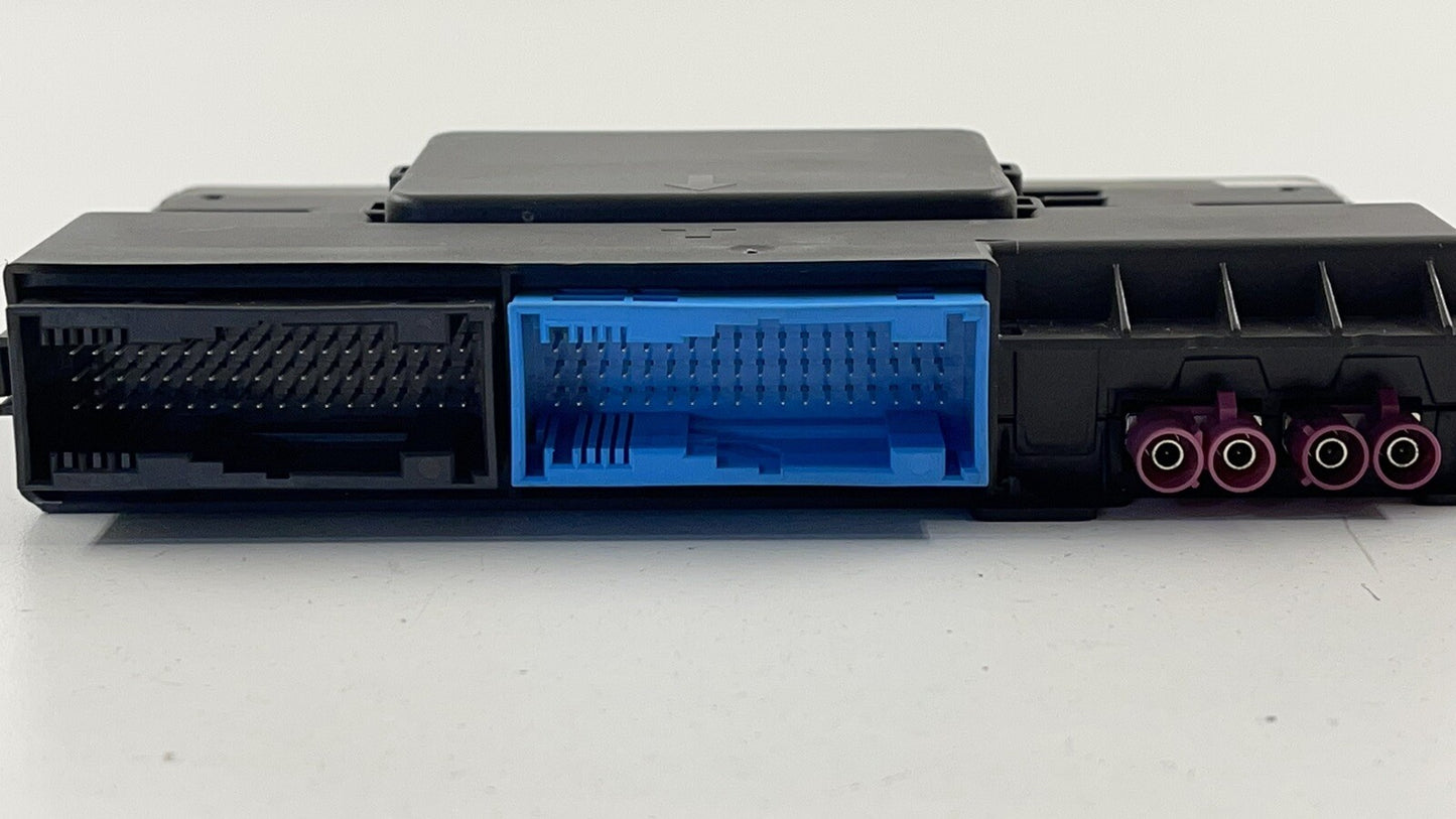 17-20 AUDI A4 S4 A5 S5 INTERFACE GATEWAY CONTROL MODULE 8W8 907 468 F OEM