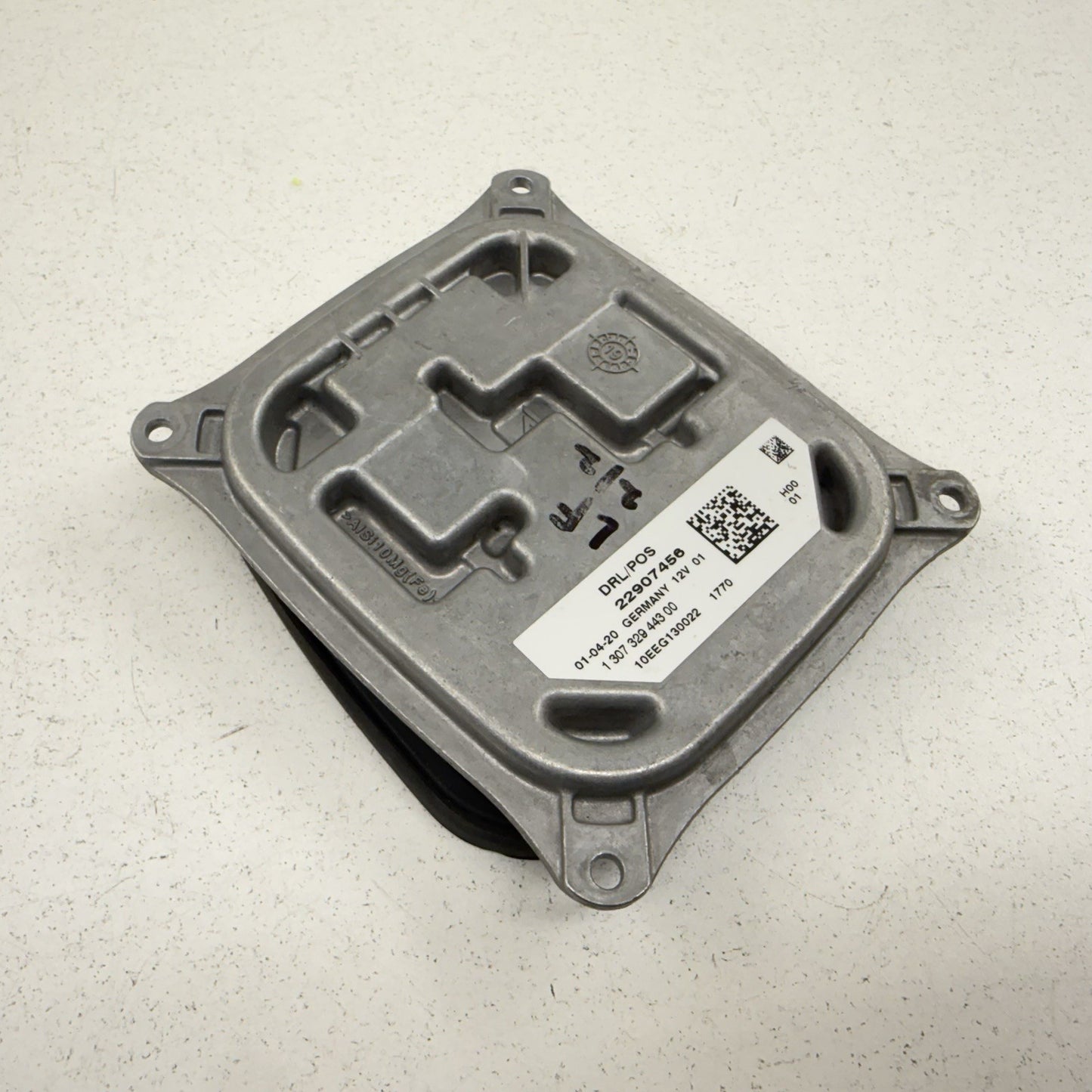 17-24 Chevrolet Camaro ZL1 Headlight Xenon Ballast HID & DRL Control Module OEM