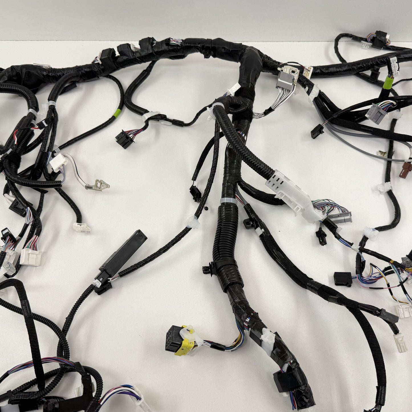 2026 Toyota Prius Dashboard Dash Instrument Panel Wire Harness 82141-4EU40 OEM