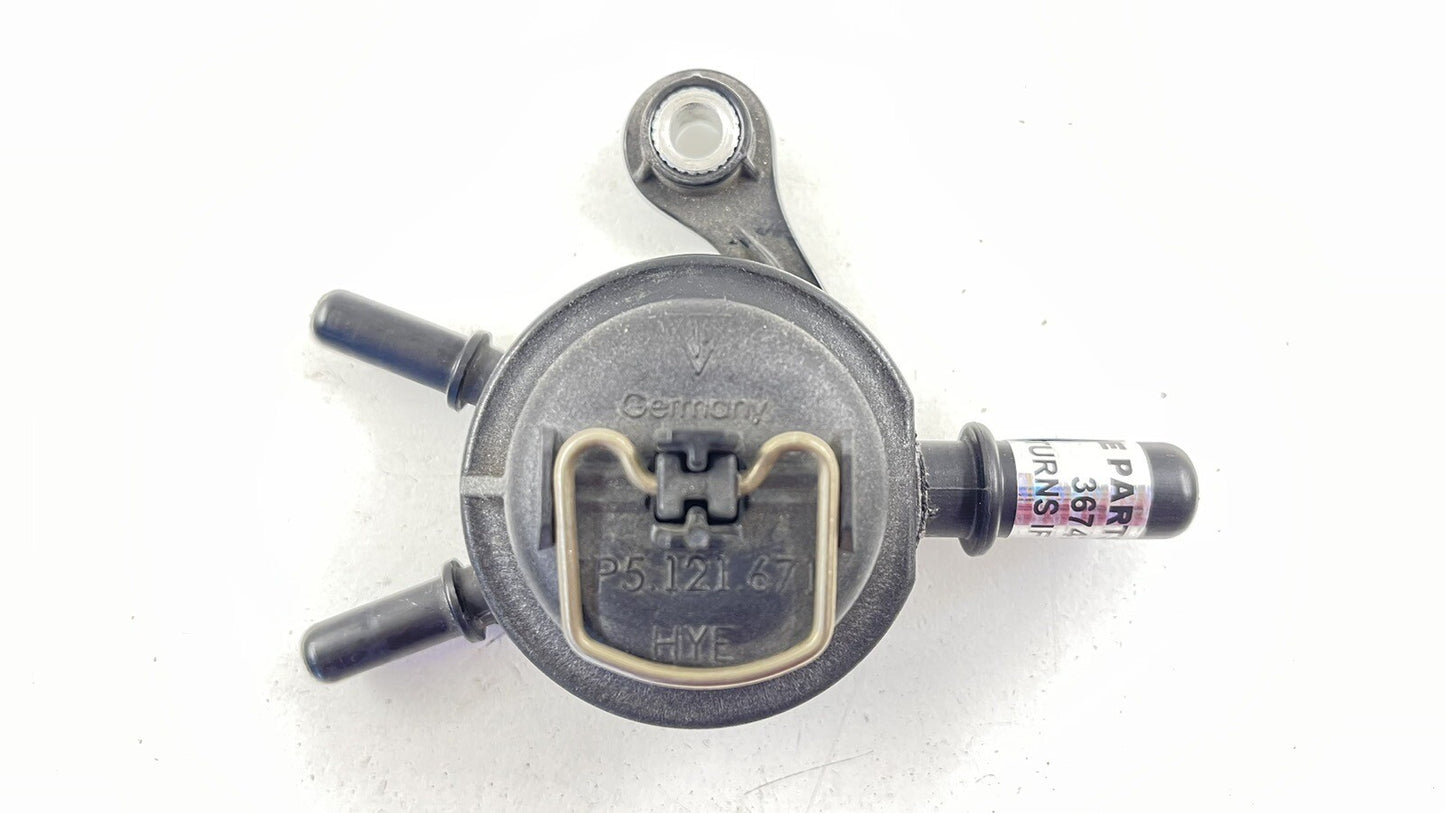 10-16 PORSCHE PANAMERA MOTOR ENGINE COOLANT BLEEDER VALVE 7P5121671 OEM