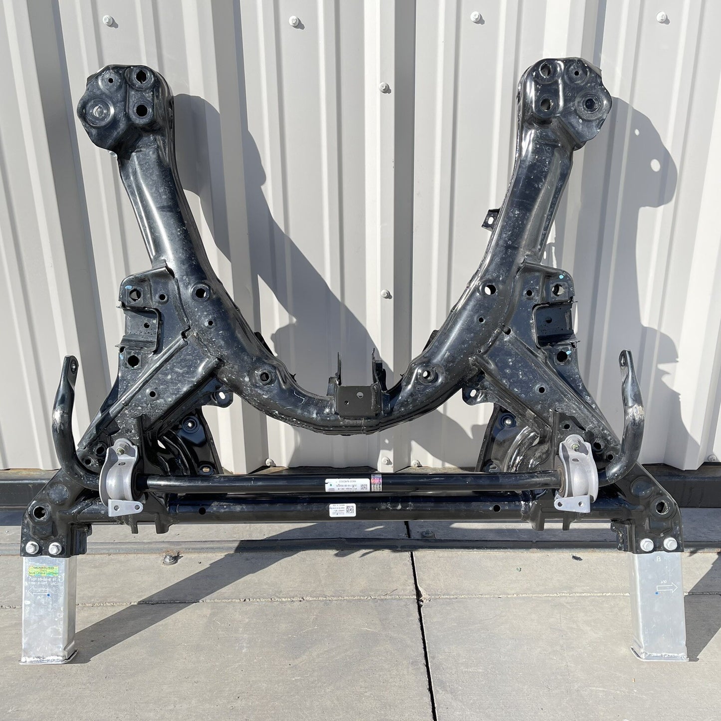 17-22 TESLA MODEL 3 FRONT SUSPENSION CRADLE ENGINE SUBFRAME CROSSMEMBER OEM