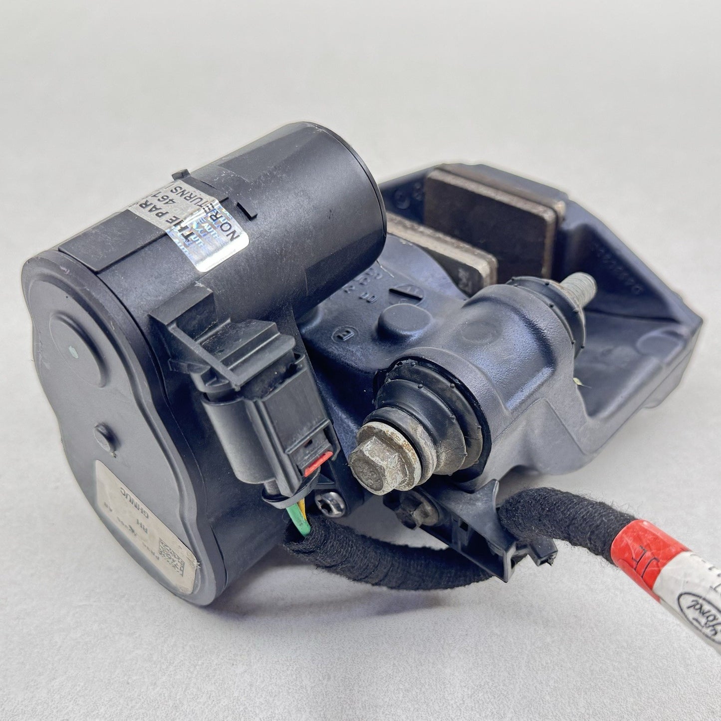 24-25 FORD MUSTANG GT PASSENGER RIGHT REAR PARKING PARK DRIFT BRAKE CALIPER OEM
