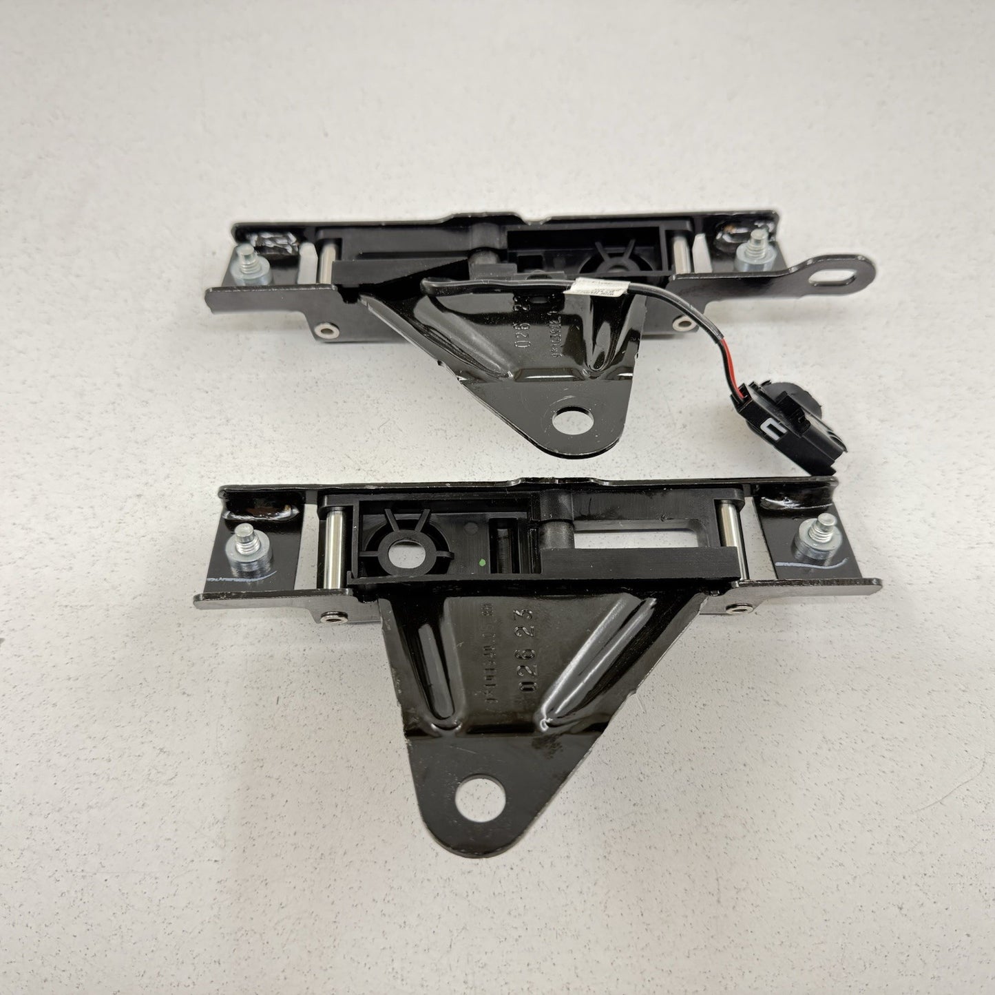 24-26 Ford Mustang Convertible Roof Top Catch Closing Latch Lock Pair OEM