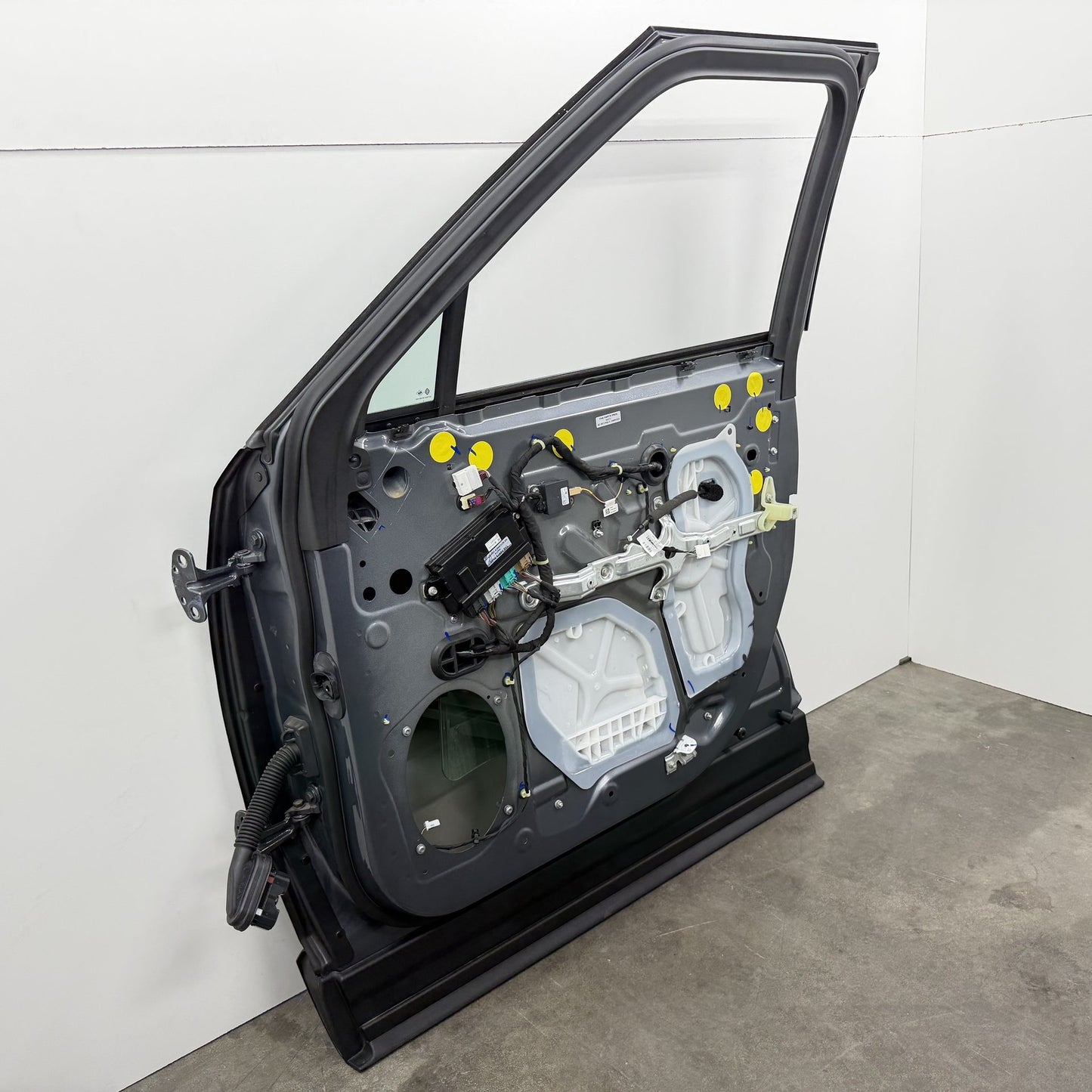 2022-2024 Rivian R1S Passenger Right Front Door Shell Complete W/ Glass OEM