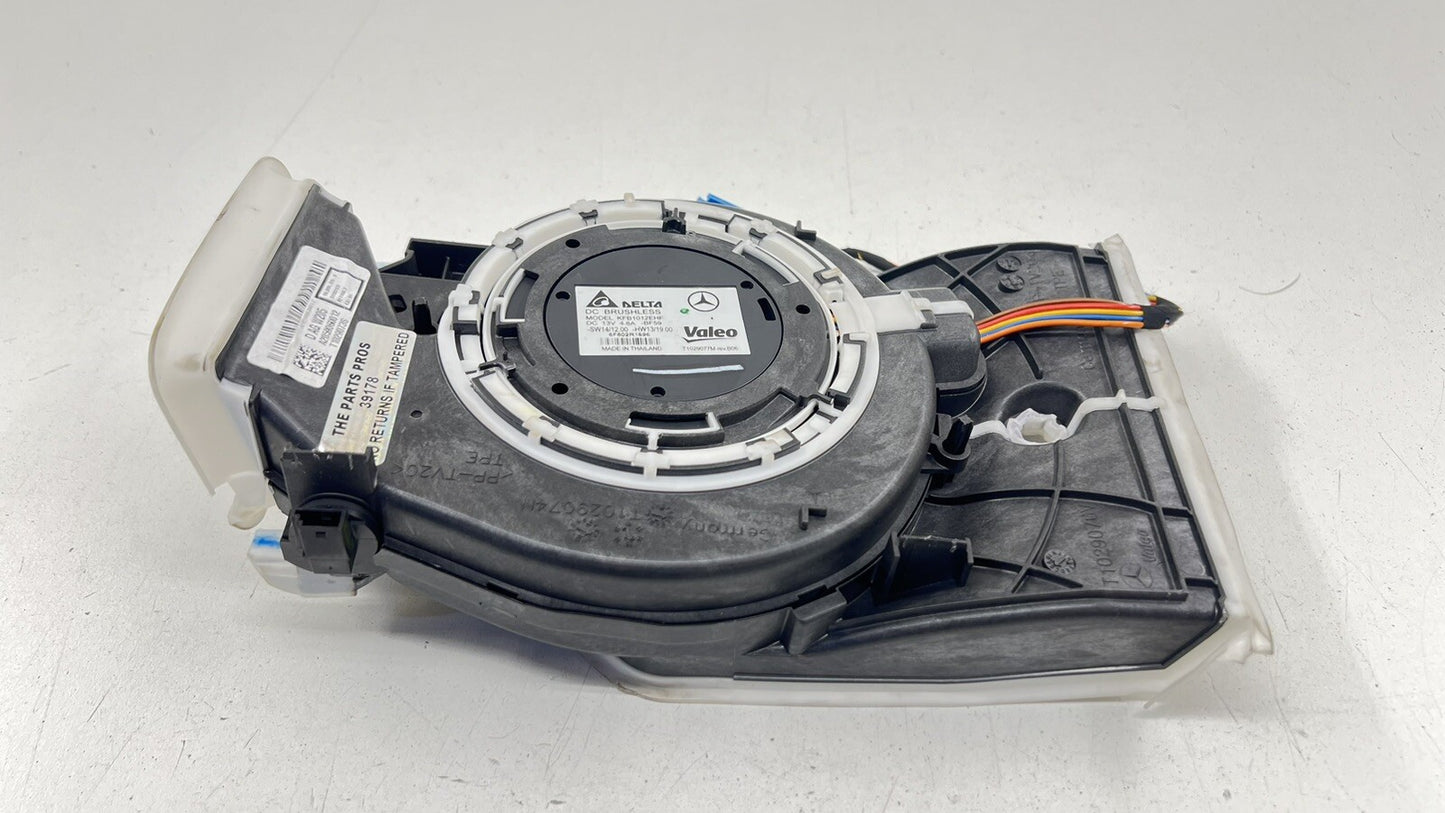 15-18 MERCDEDES-BENZ C63S W205 CENTER CONSOLE BLOWER FAN MOTOR A2059060012 OEM