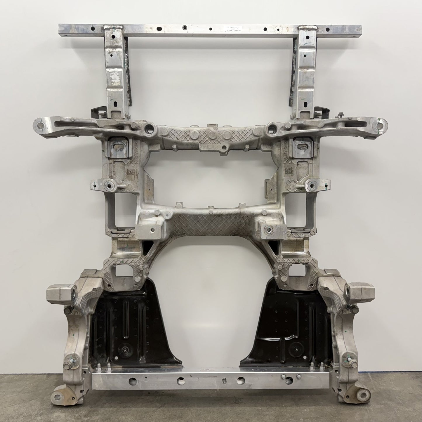 2022-2024 Rivian R1S Front Subframe Crossmember Cradle PT00613517-D OEM