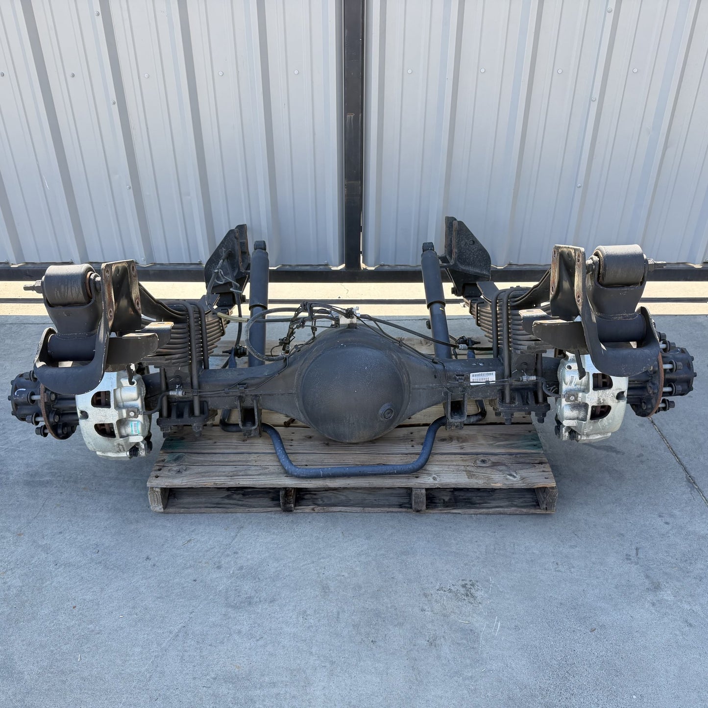 2019-2024 Ram 4500 5500 DRW 4x4 Rear Axle Assembly 4.44 Ratio 68509636AA 10K OEM