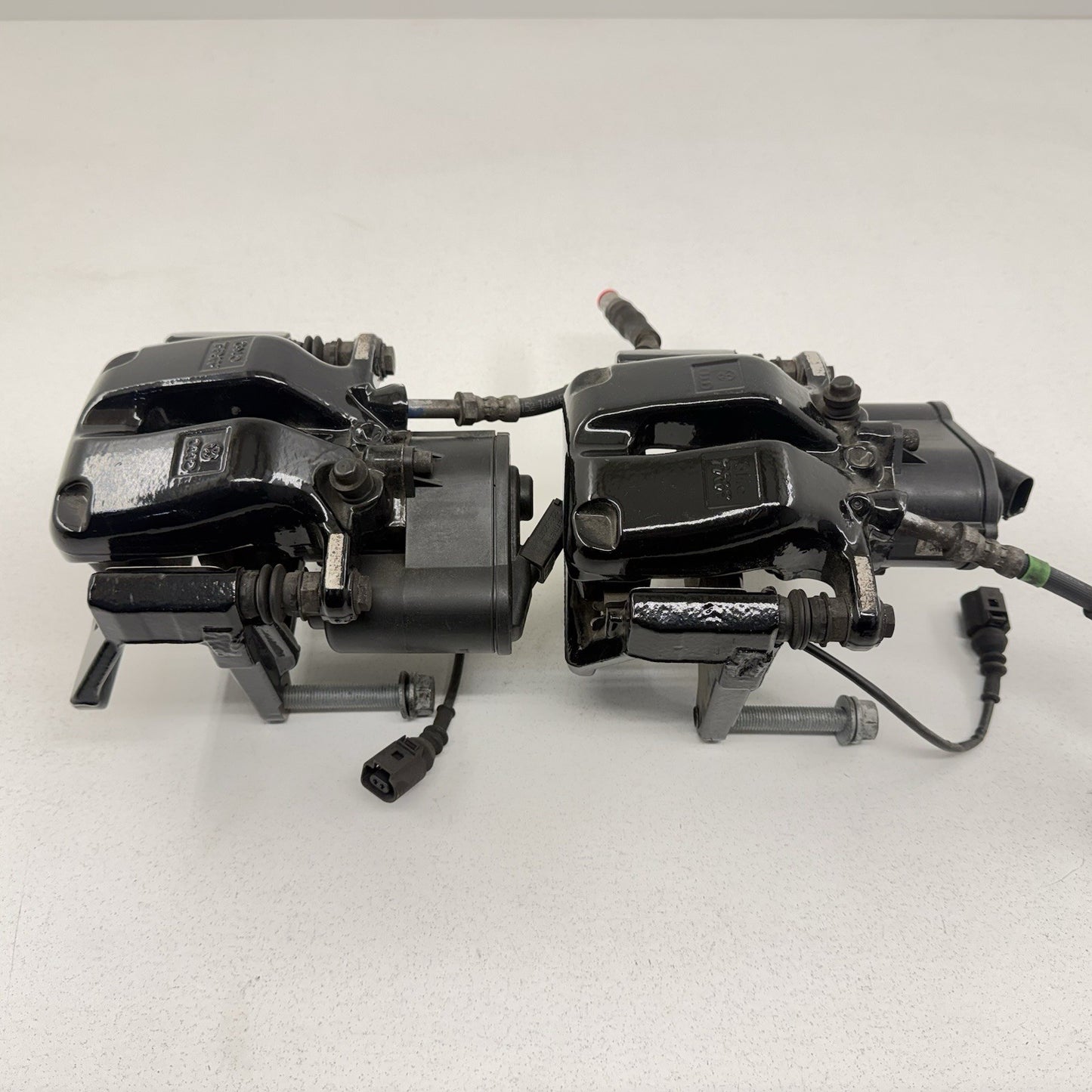 13-18 Bentley Flying Spur Rear Brake Caliper Parking Brake Actuator Pair OEM