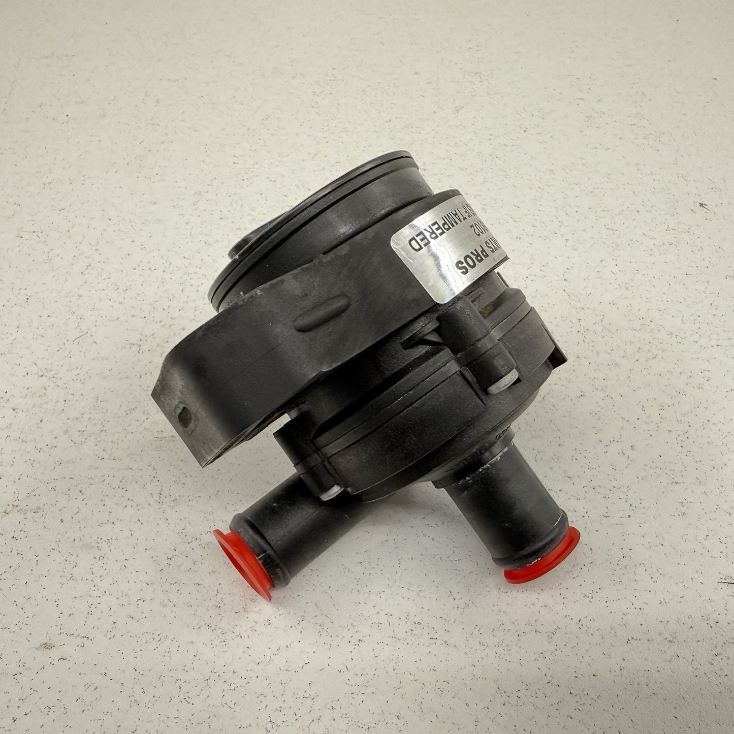 03-16 Mercedes W212 E350 Auxiliary Water Pump 2118350364 56K Miles OEM