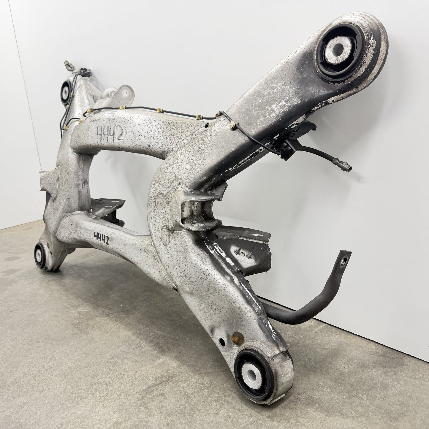 2014-2018 Bentley Flying Spur Rear Subframe Crossmember Cradle Carrier OEM