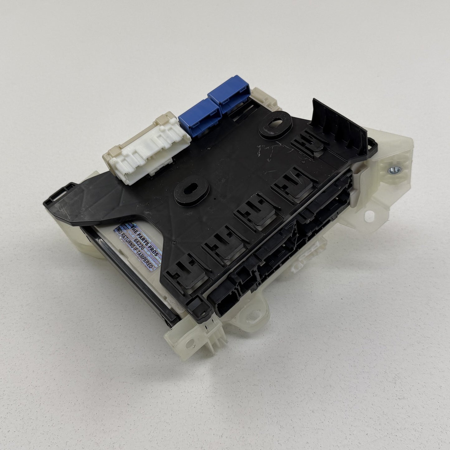 2019-2025 Toyota RAV4 Multiplex Network Body Control Module Junction Box OEM