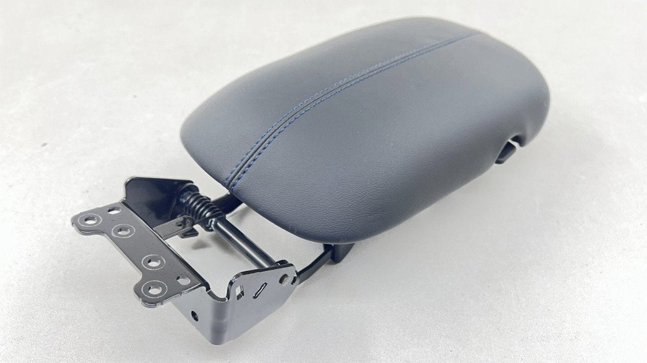 24-26 Ford Mustang Dark Horse Center Console Armrest Arm Rest Cover Lid OEM