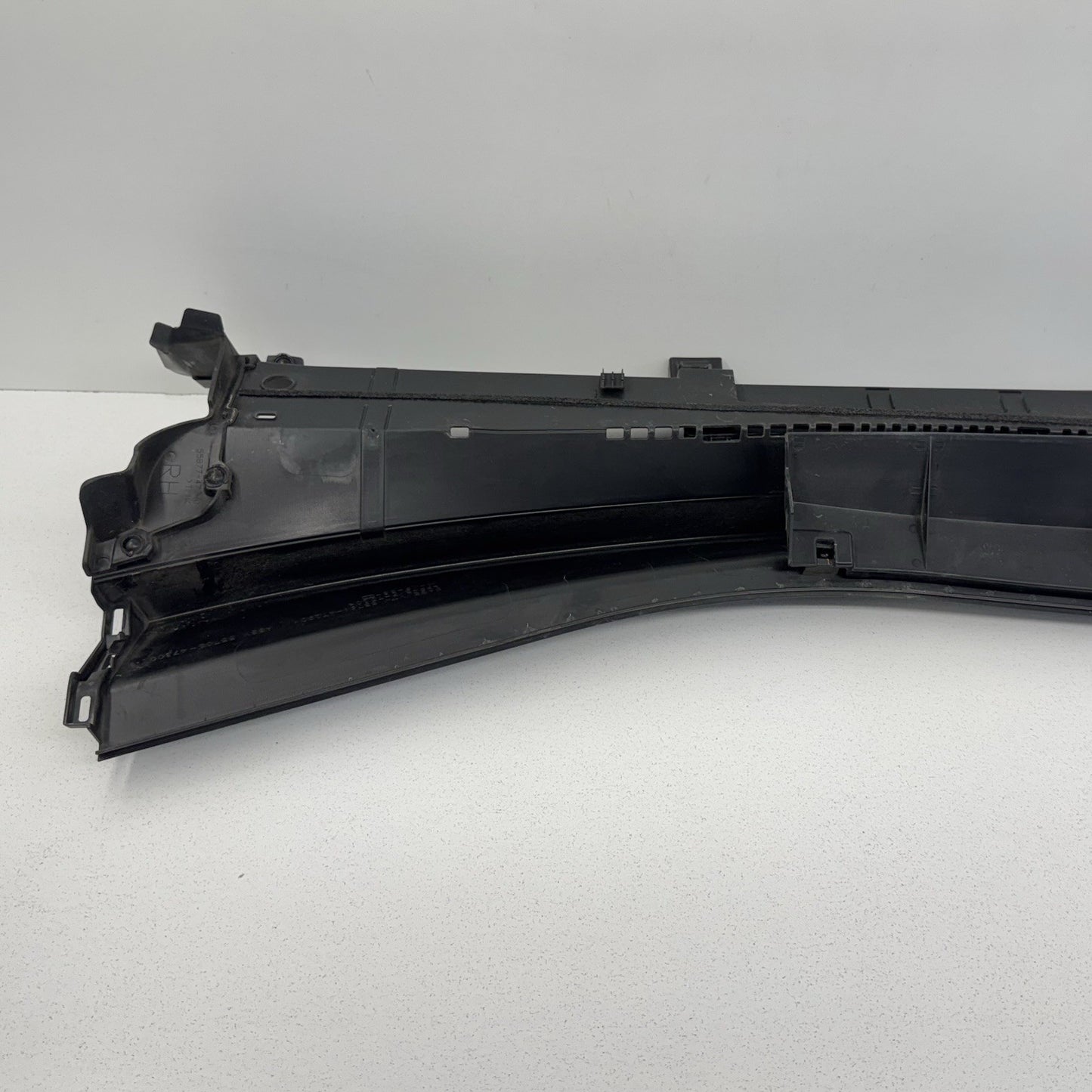 16-22 Toyota Prius / Prius Prime Front Windshield Cowl Cover Trim Panel OEM