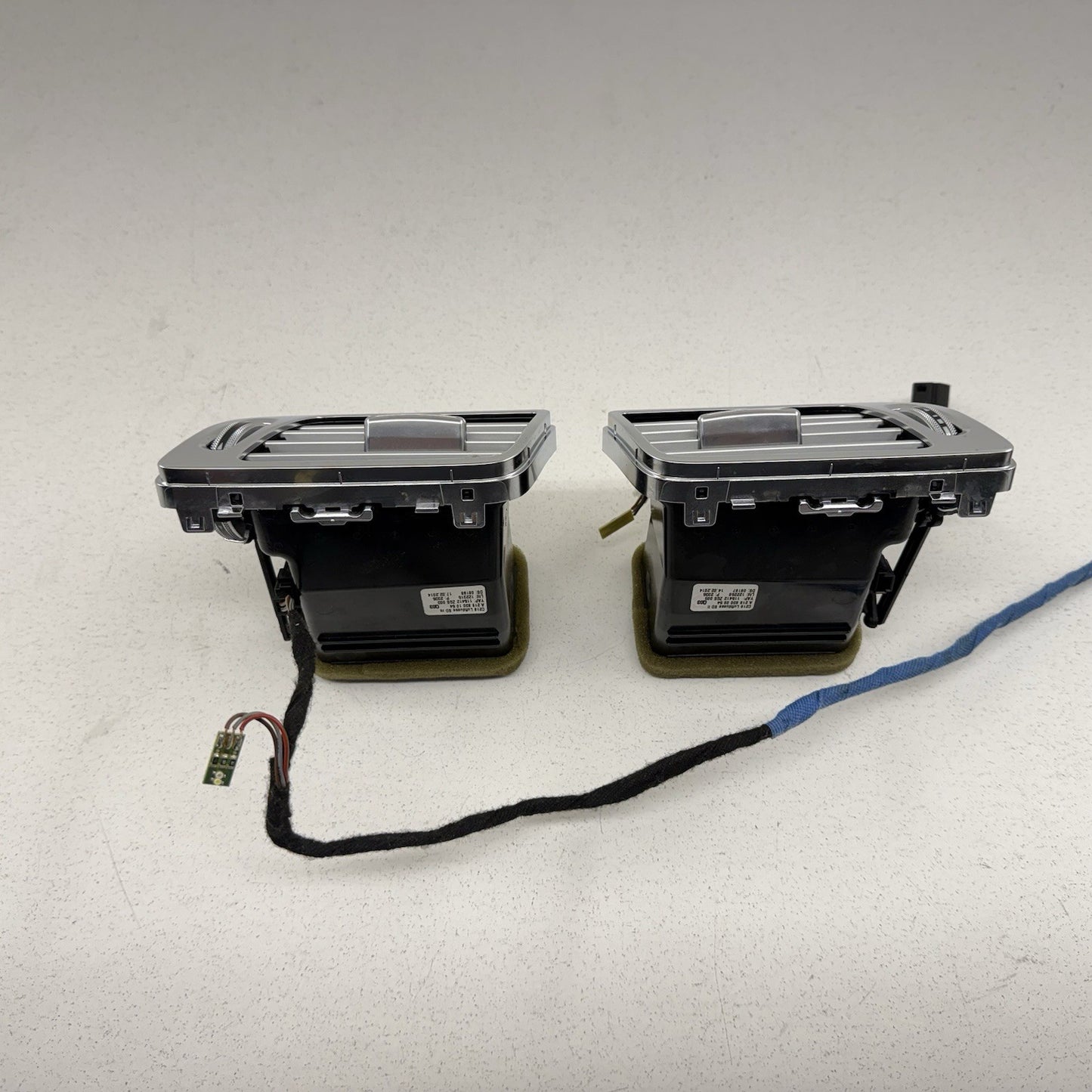 12-18 Mercedes W218 CLS550 Dashboard Dash A/C Air Vent Grill Trim Set OEM