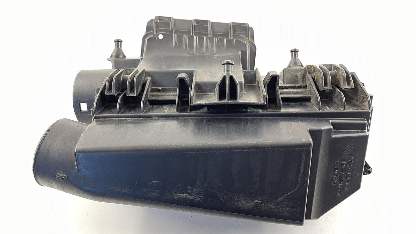 12-14 Mercedes W204 C250 1.8L Air Cleaner Box Air Filter Intake Box OEM