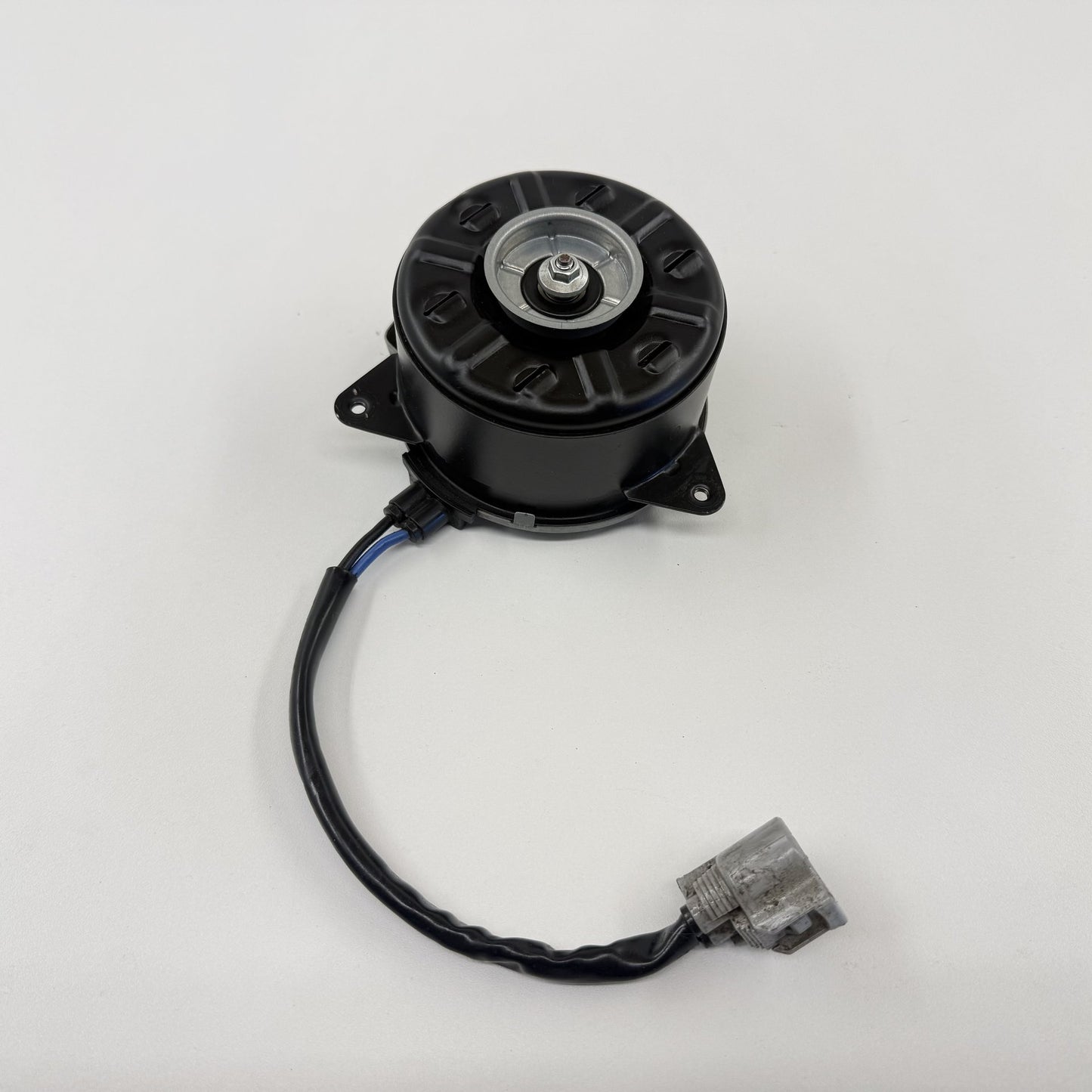 2022-2025 Lexus IS500 Radiator Cooling Fan Motor 16363-38160 OEM