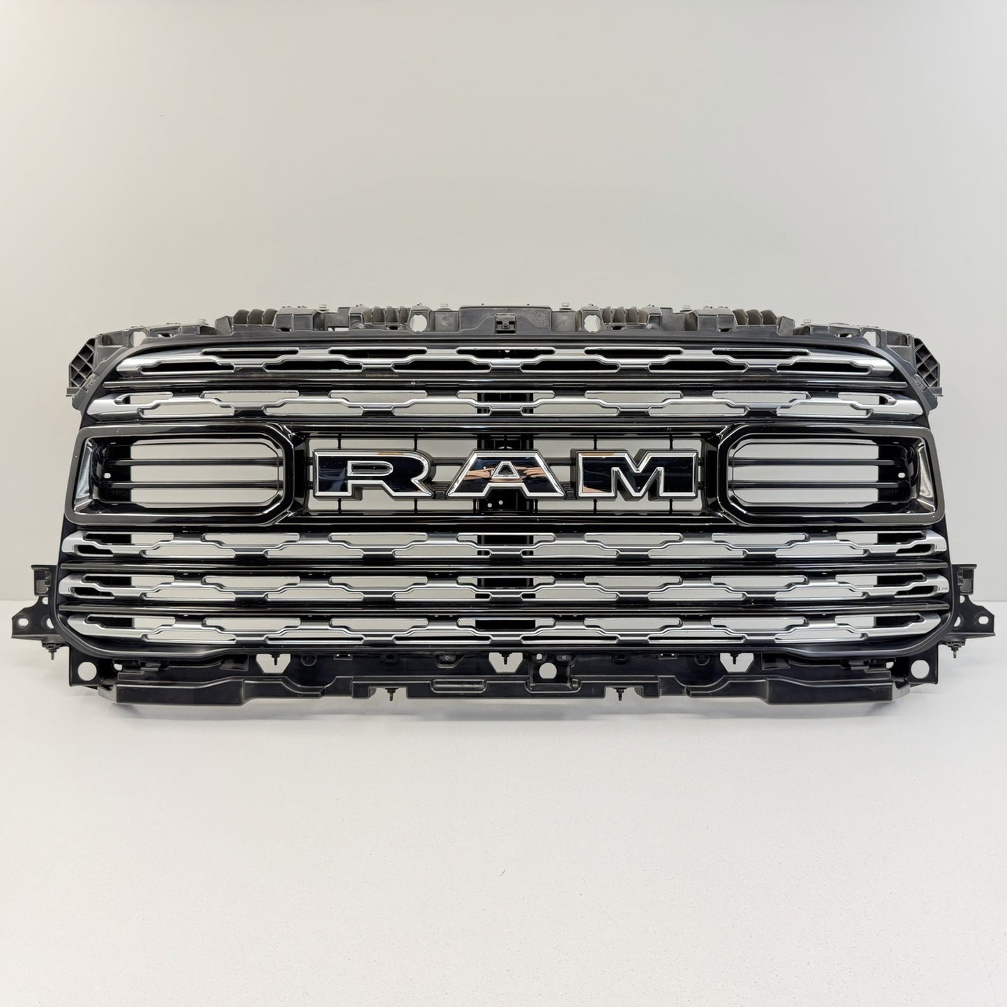 19-24 Ram 2500 3500 4500 5500 Limited Front Upper Grille Grill Chrome OEM