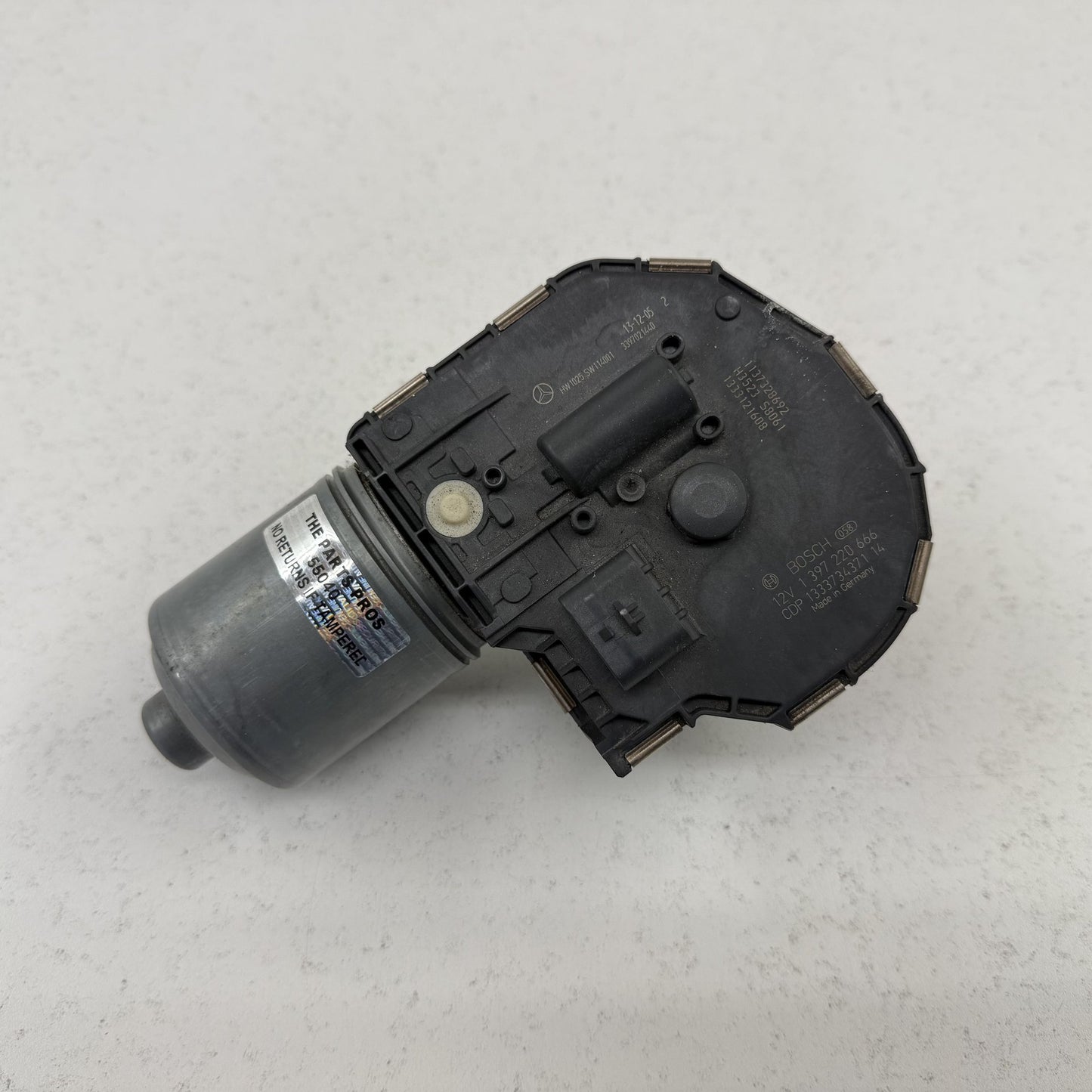 2008-2014 Mercedes-Benz C250 W204 Front Windshield Wiper Motor OEM